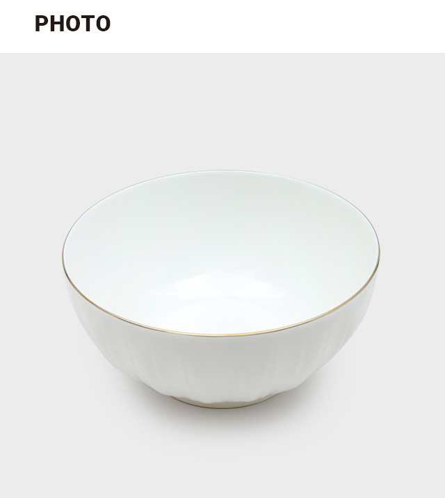 화이트 꽃잎 금장 라인 양각 면기 18 cm