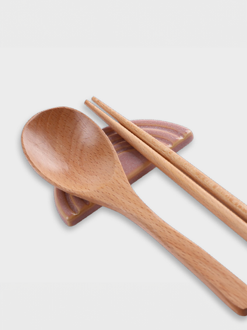 테두리 양각 반원형 수저 받침 2개입