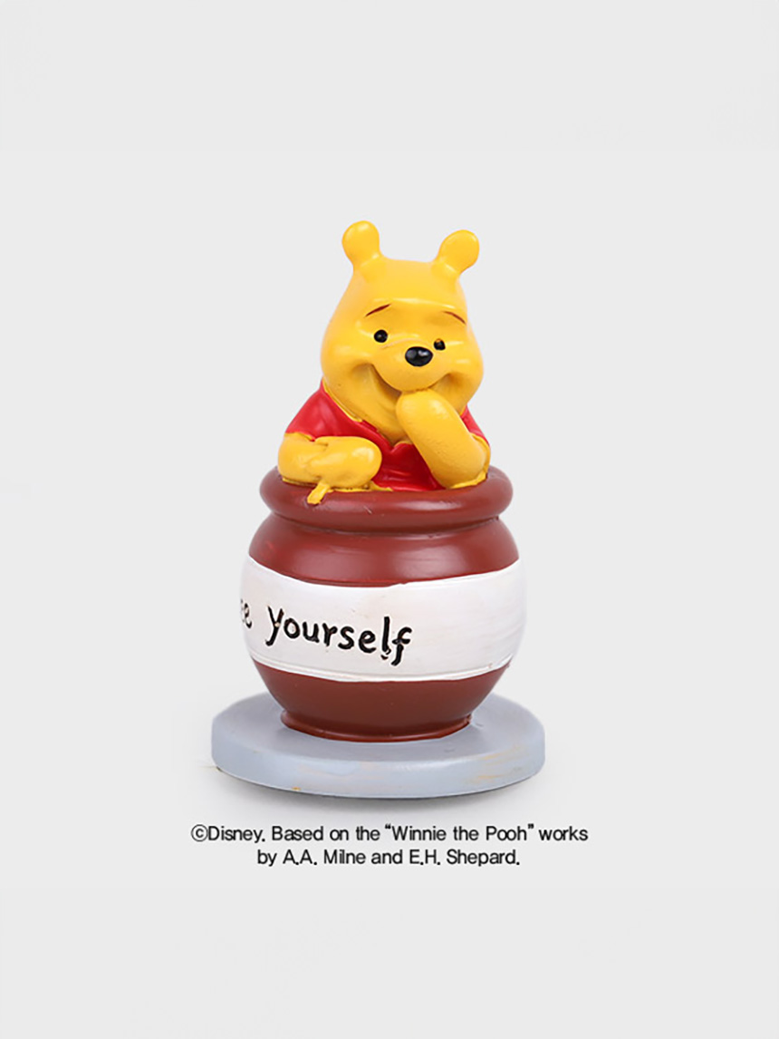 Фигурка Disney Winnie the Pooh (Горшок с медом)