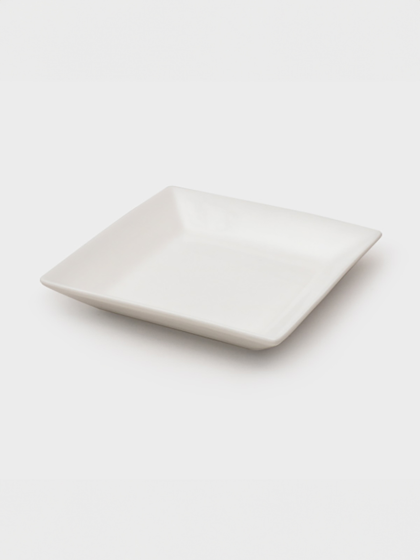 밀키 화이트 정사각 접시 15 cm