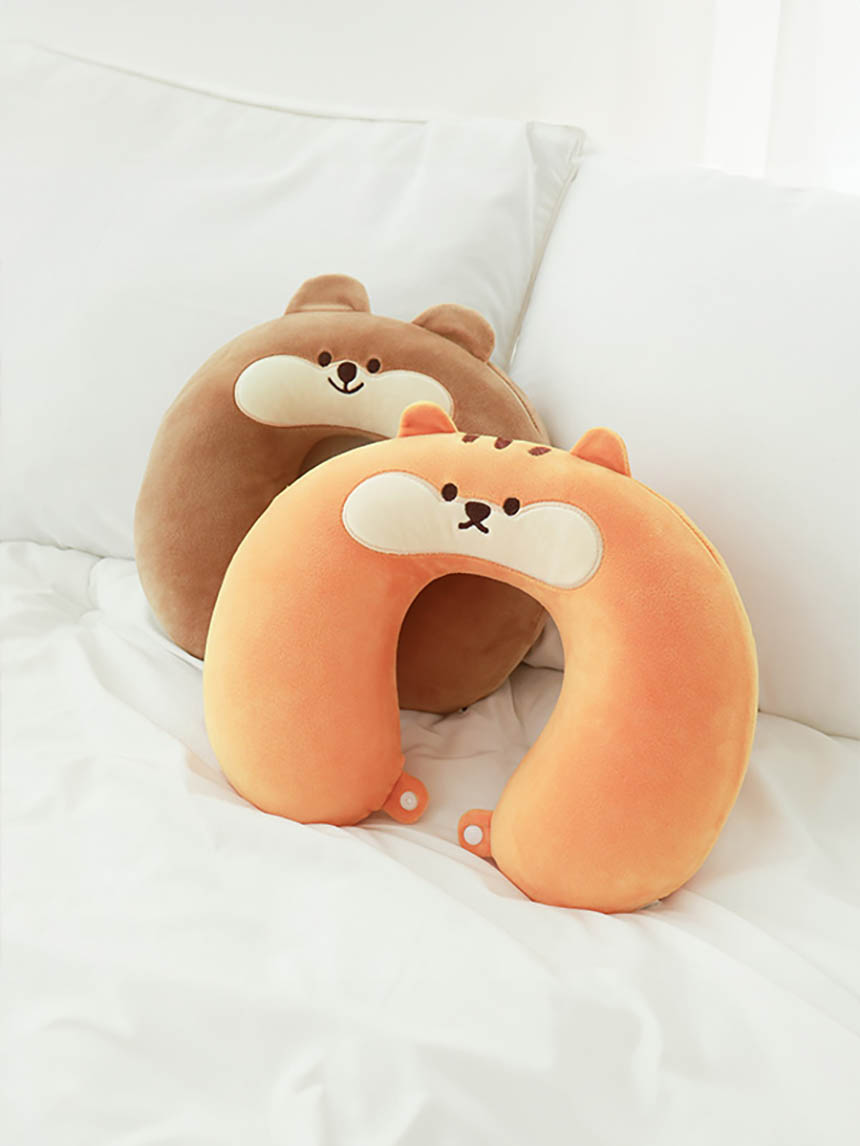 볼이빵빵한친구들_메모리폼 자수 목쿠션