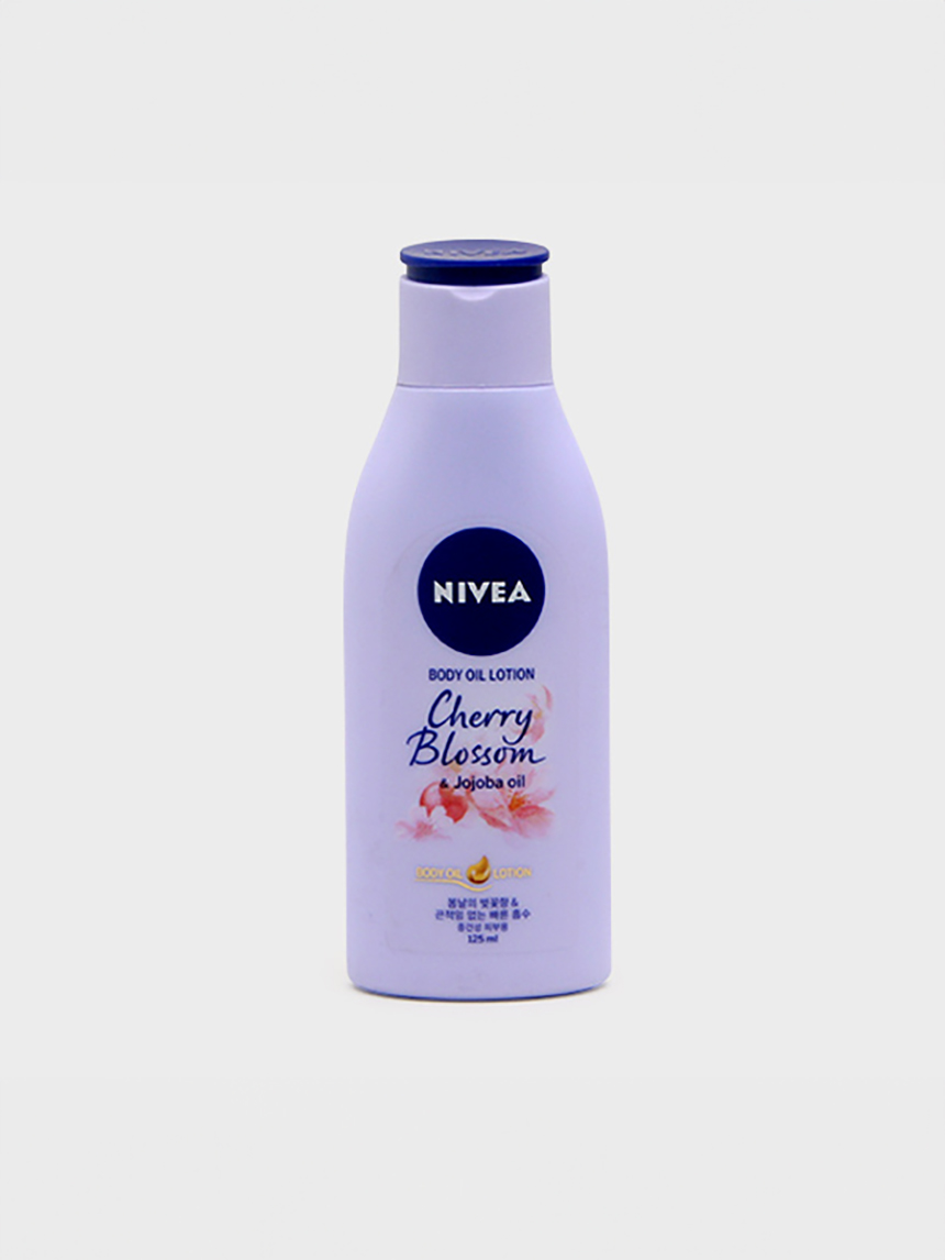 니베아 바디오일로션 체리블로썸앤호호바오일 (125 ml)