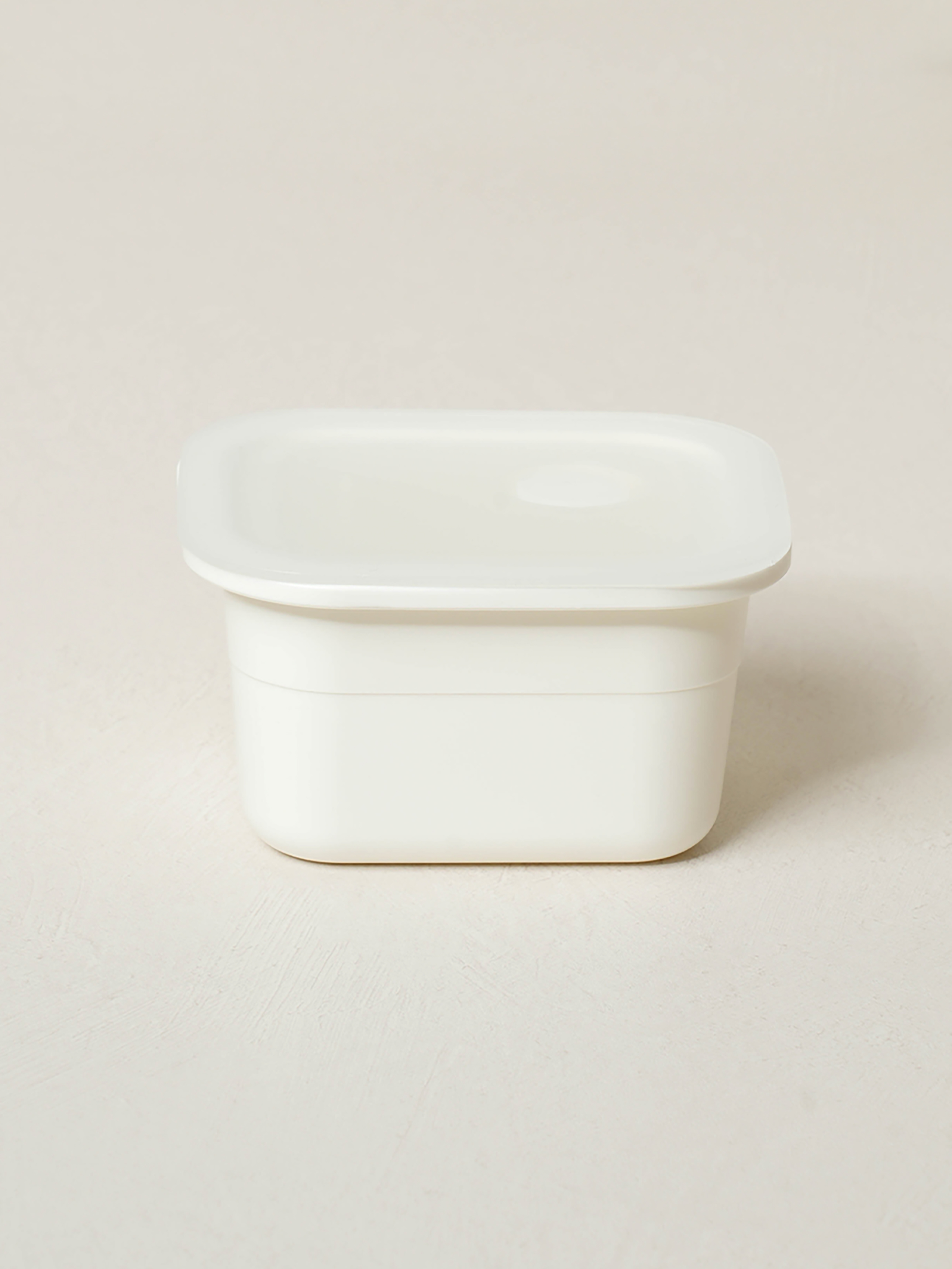 반투명 뚜껑 전자레인지 용기 410 ml