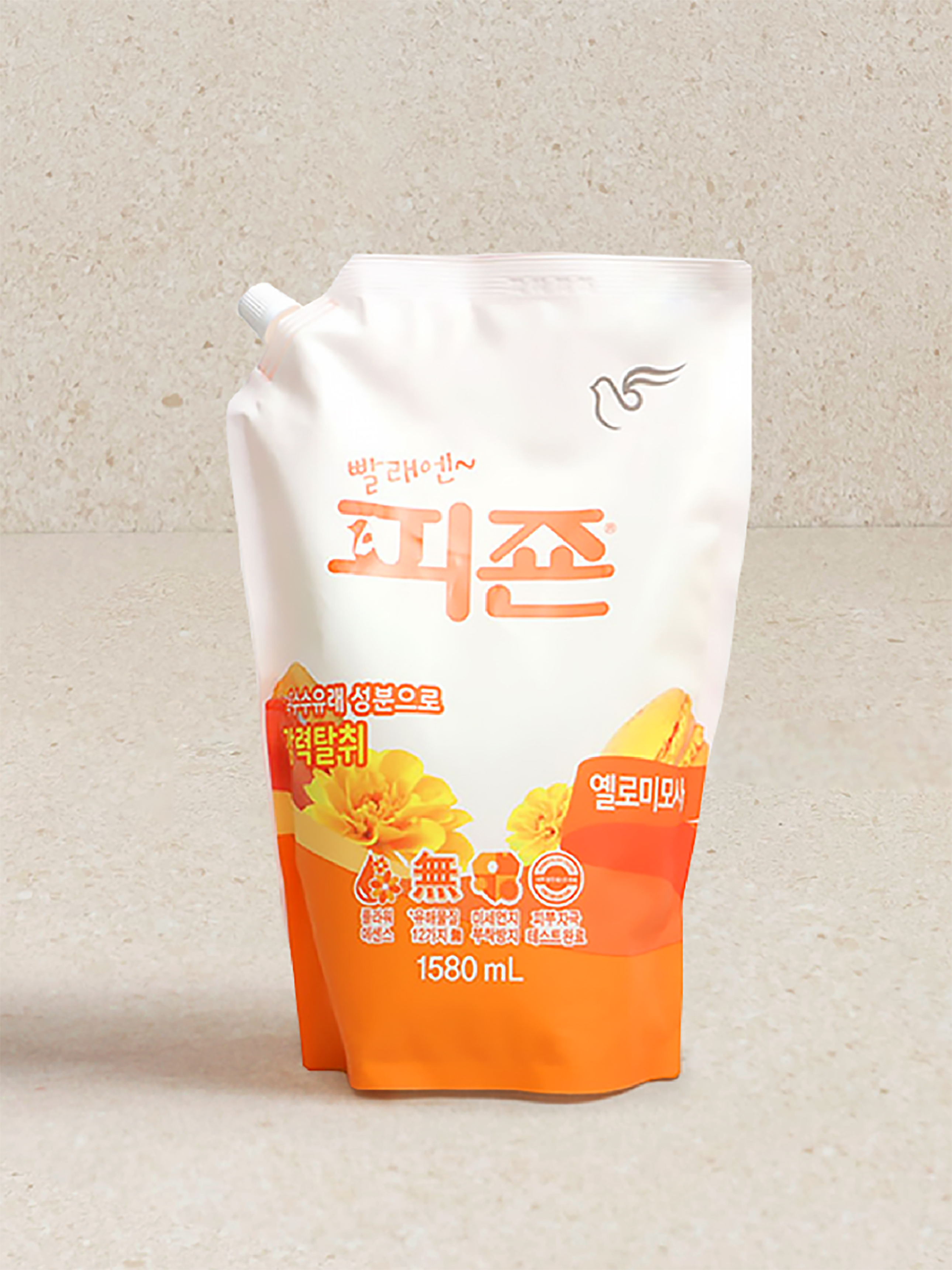 피죤 섬유유연제 1580 ml 옐로미모사 향