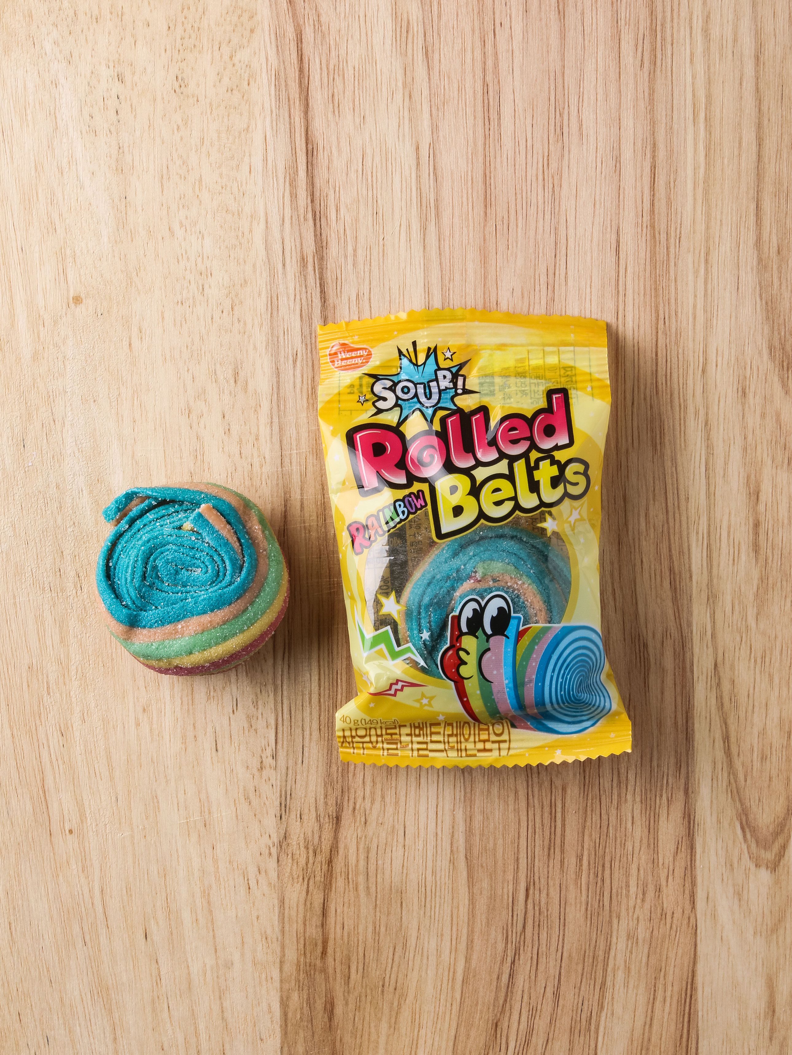 Кислая жевательная лента Sour Roll the Belt Rainbow 40 г