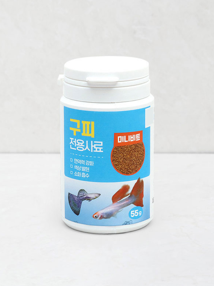 다이소 [펫] 구피 전용 미니 비트 사료 55g