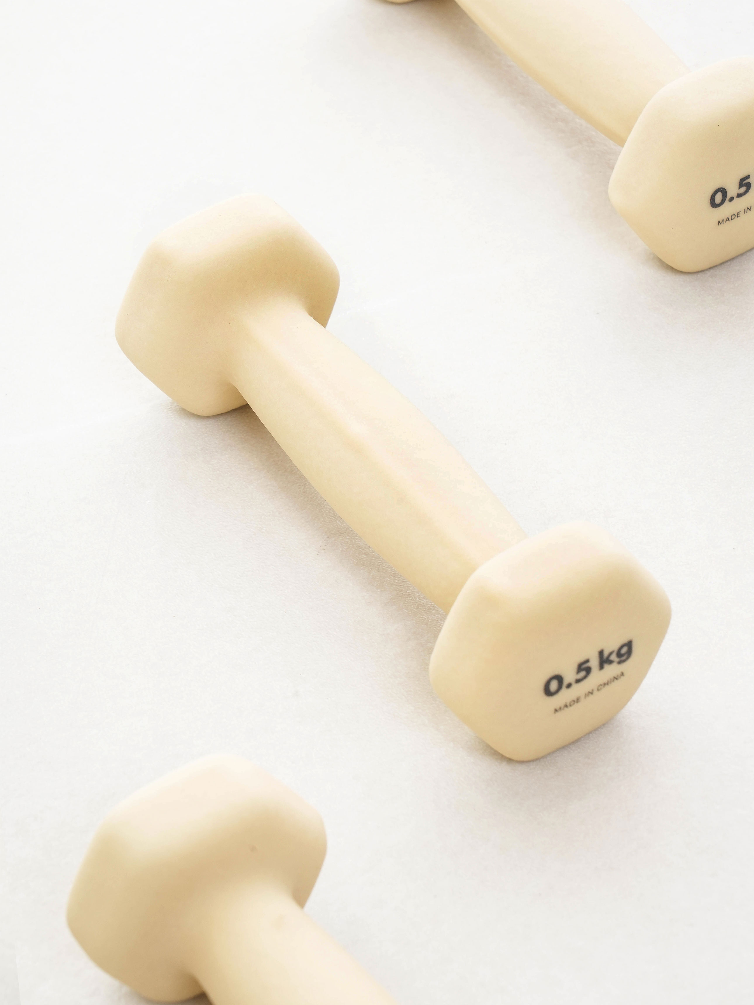 다이소 육각 아령 0.5kg