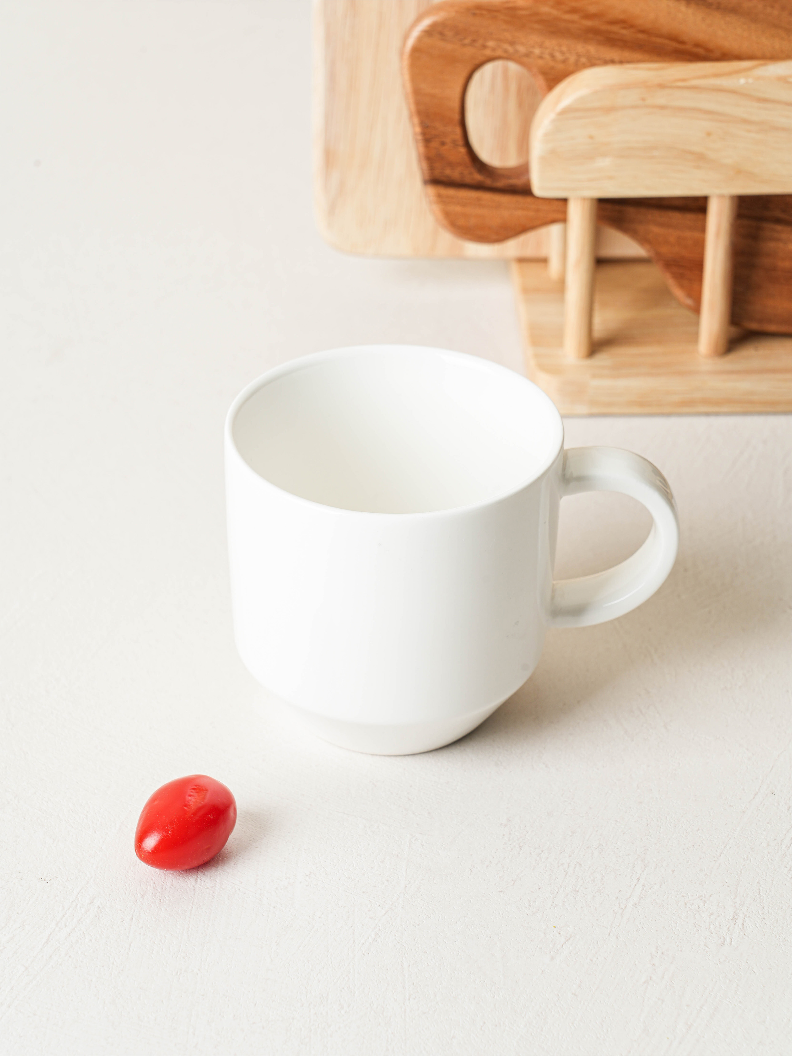 화이트 V형 쌓는 머그컵 250ml