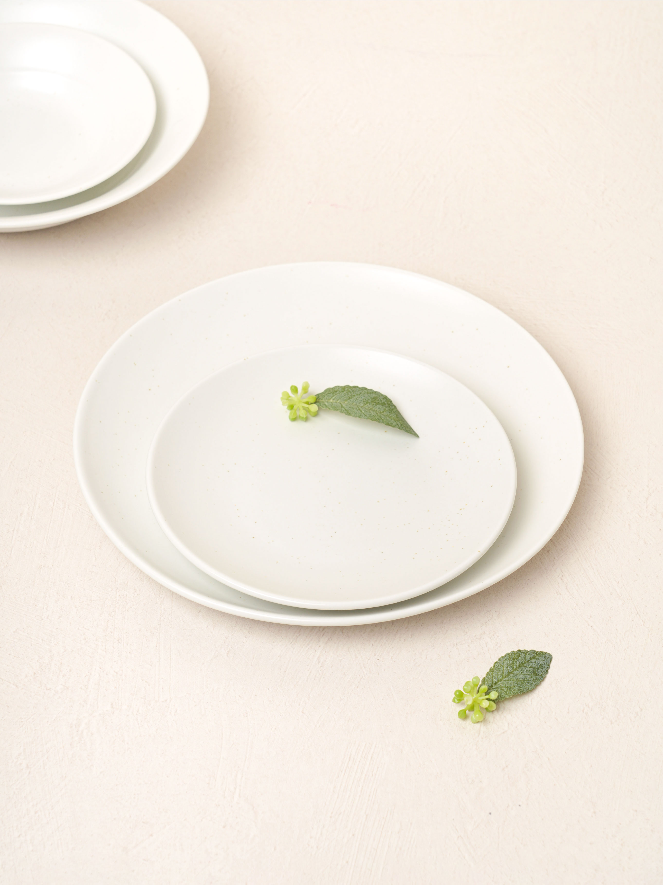 소프트 화이트 접시 19 cm
