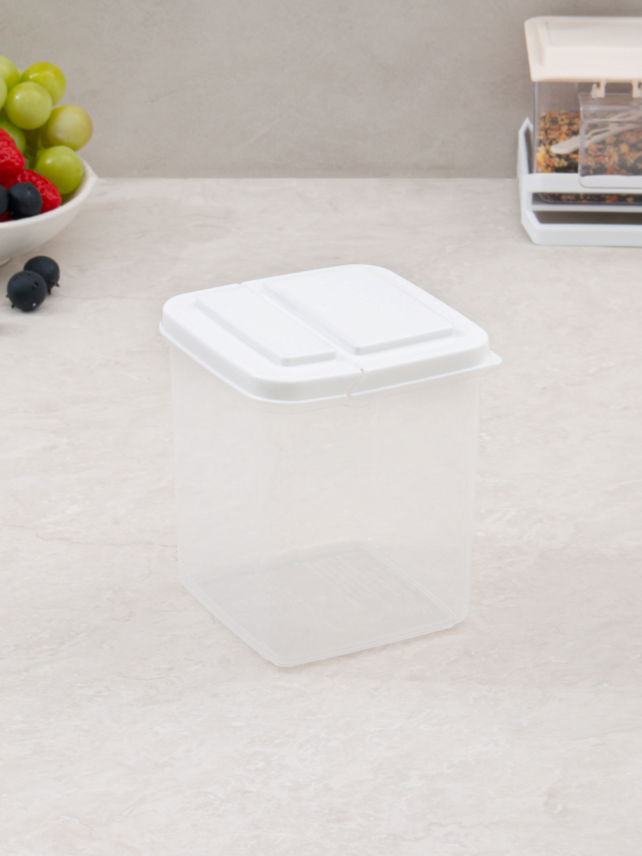 일본제 뚜껑 밀폐 용기 680 ml