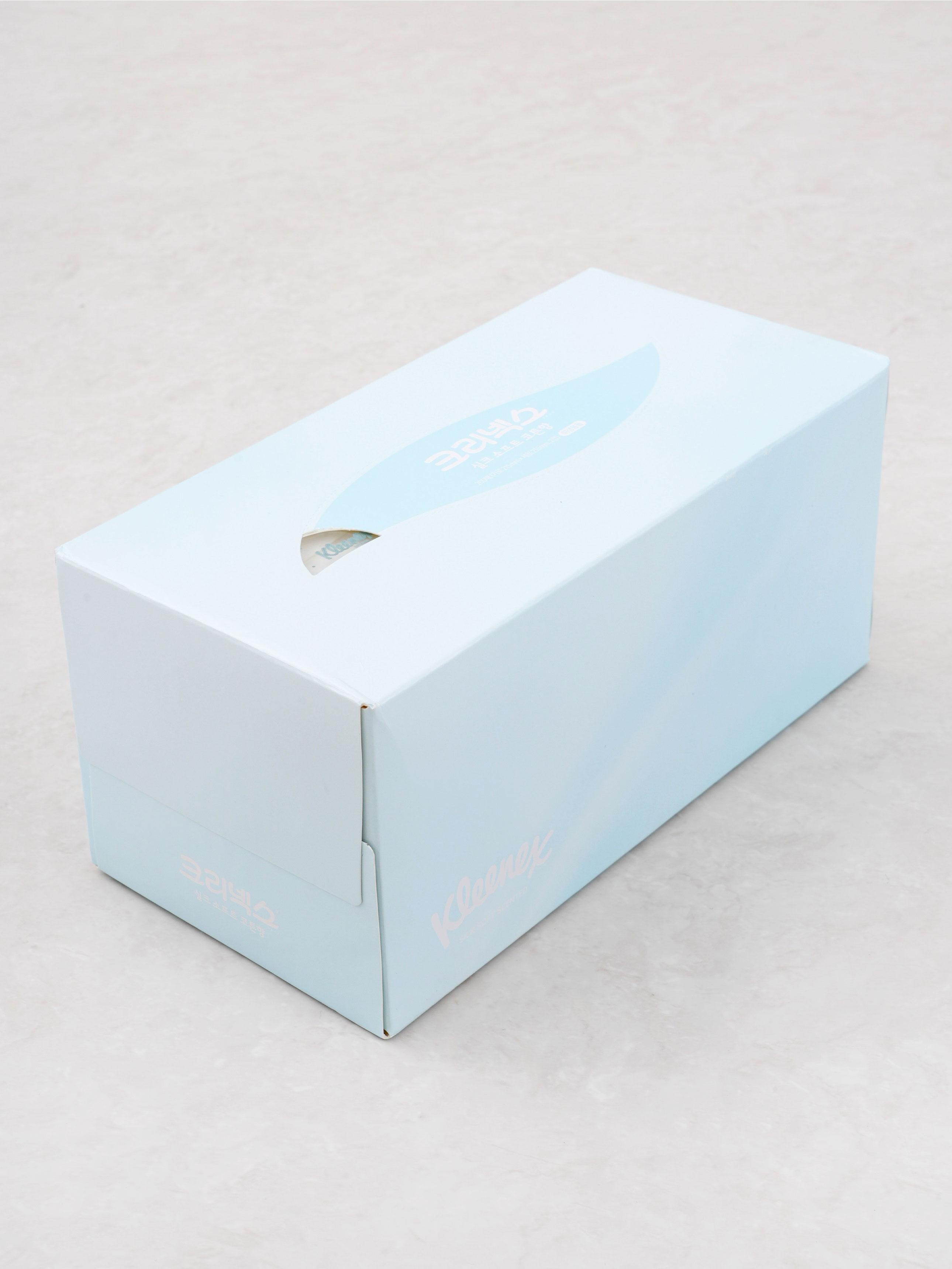 Kleenex Silk Soft 200 шт (аромат хлопка)