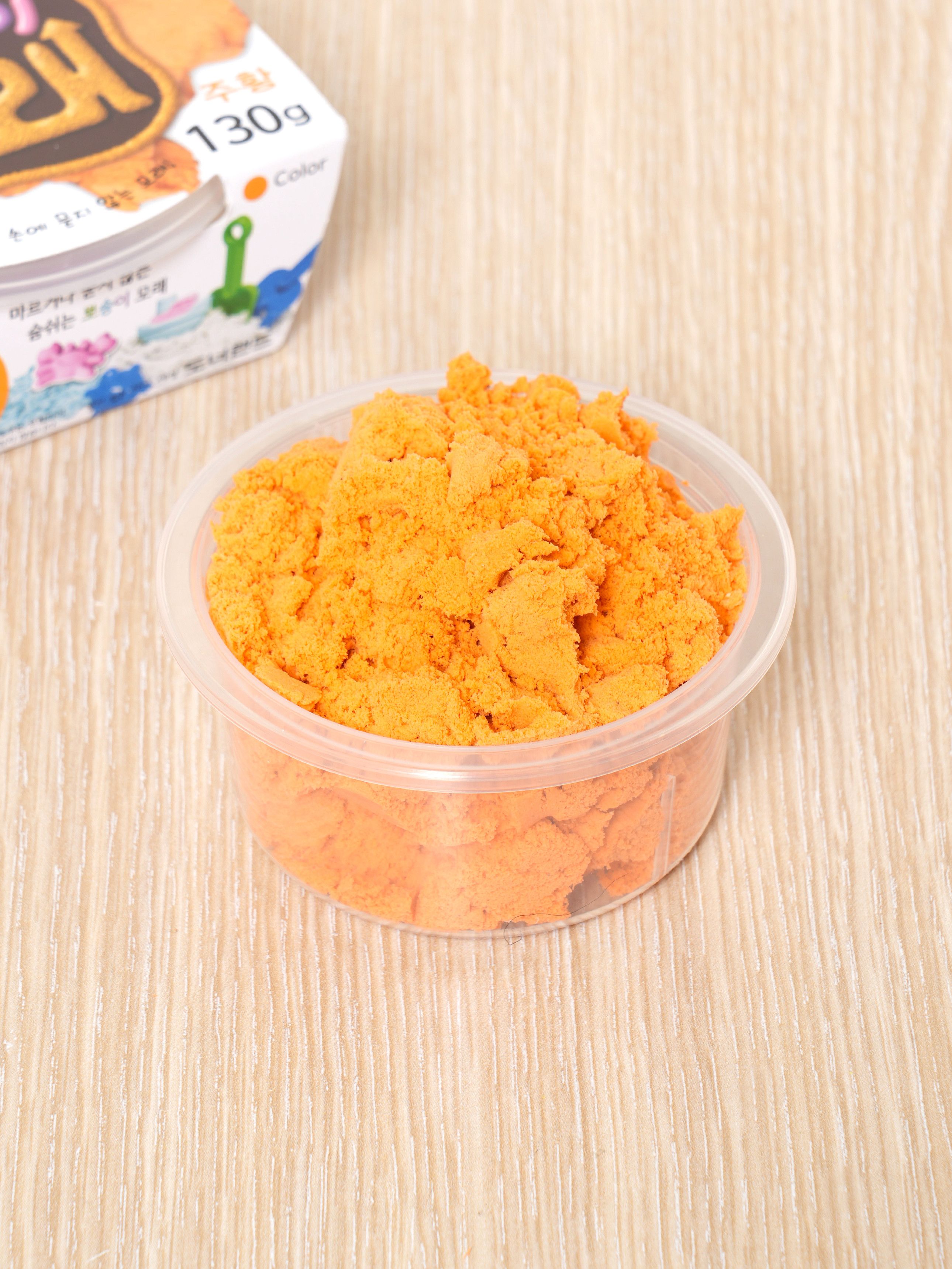 다이소 뽀송이 모래 주황 130 g