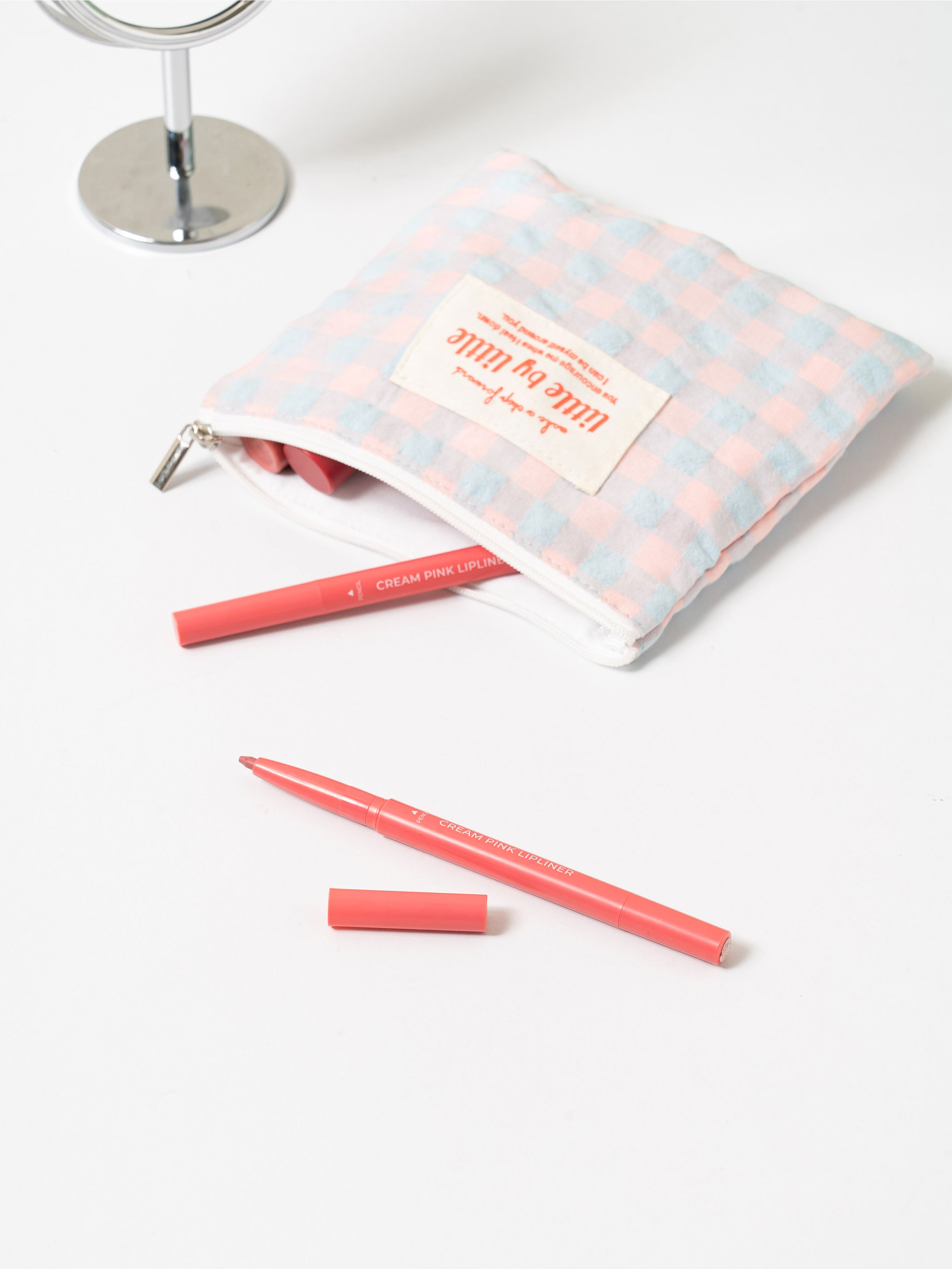Автоматический карандаш для губ Cream Pink