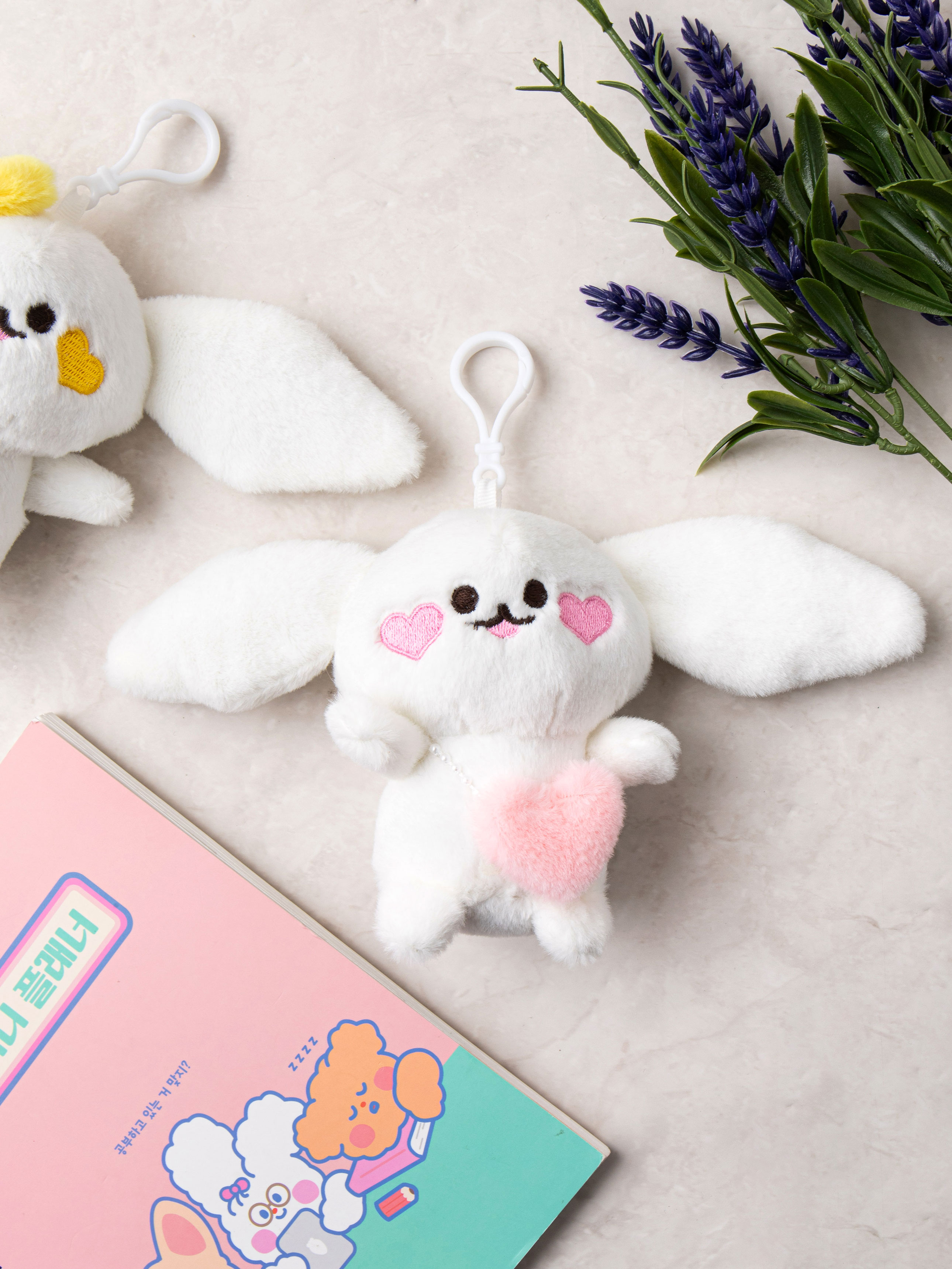 사랑에 빠진 하트 토끼 인형