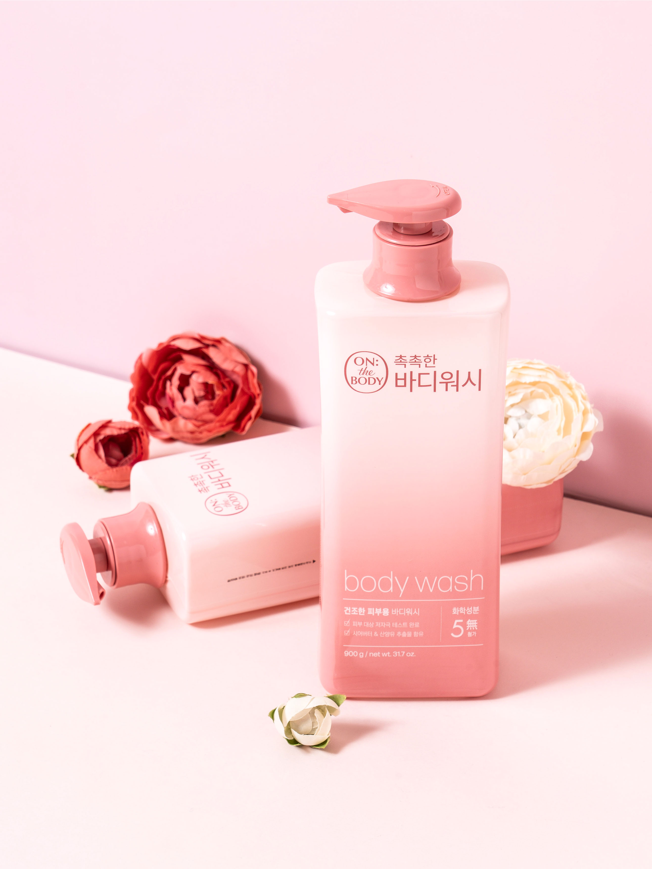 국민뷰티템 온더바디 고보습 바디워시 코튼머스크 향 900 g