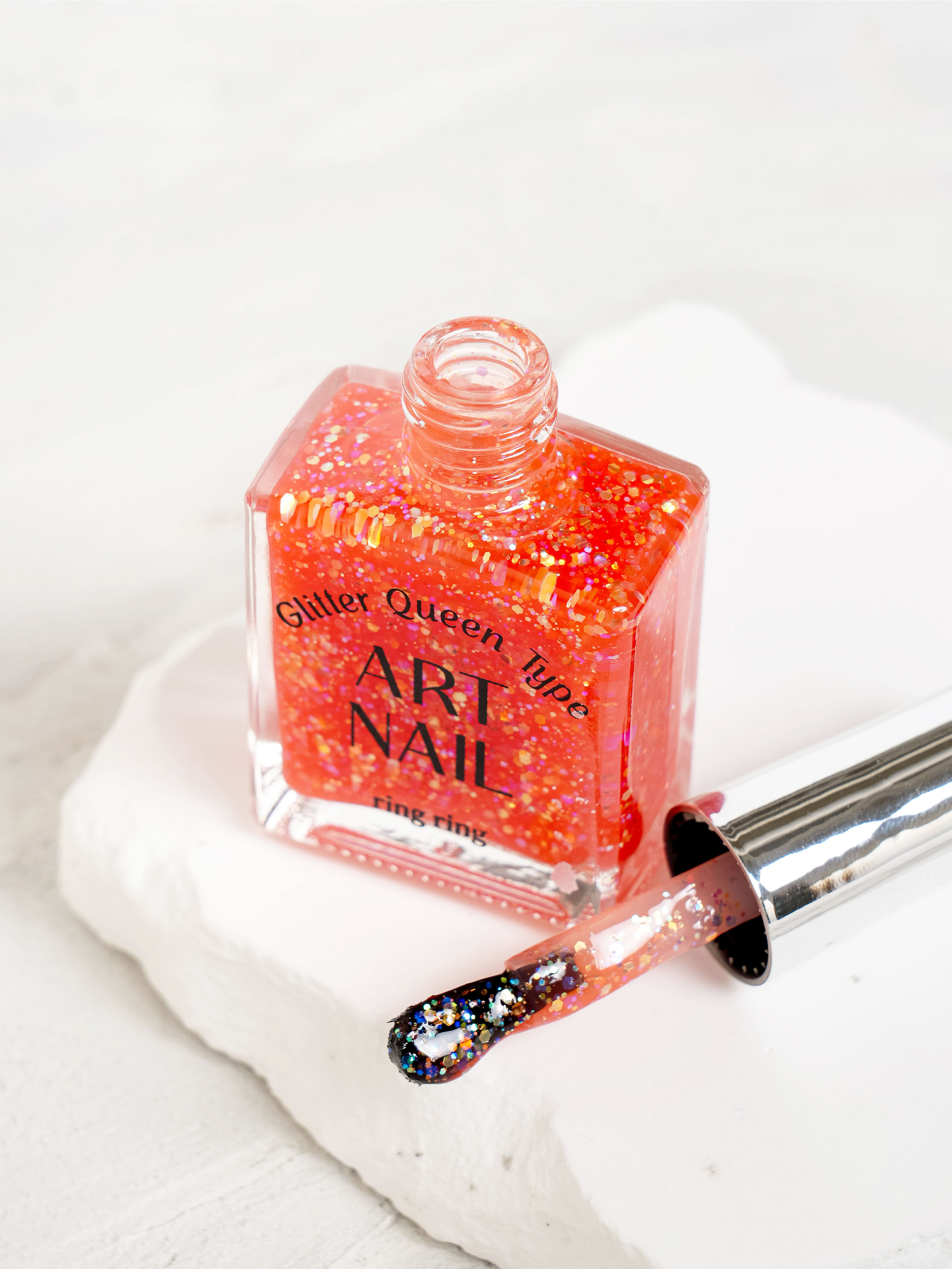Лак для ногтей RingRing Art Glitter Queen Red 13 мл