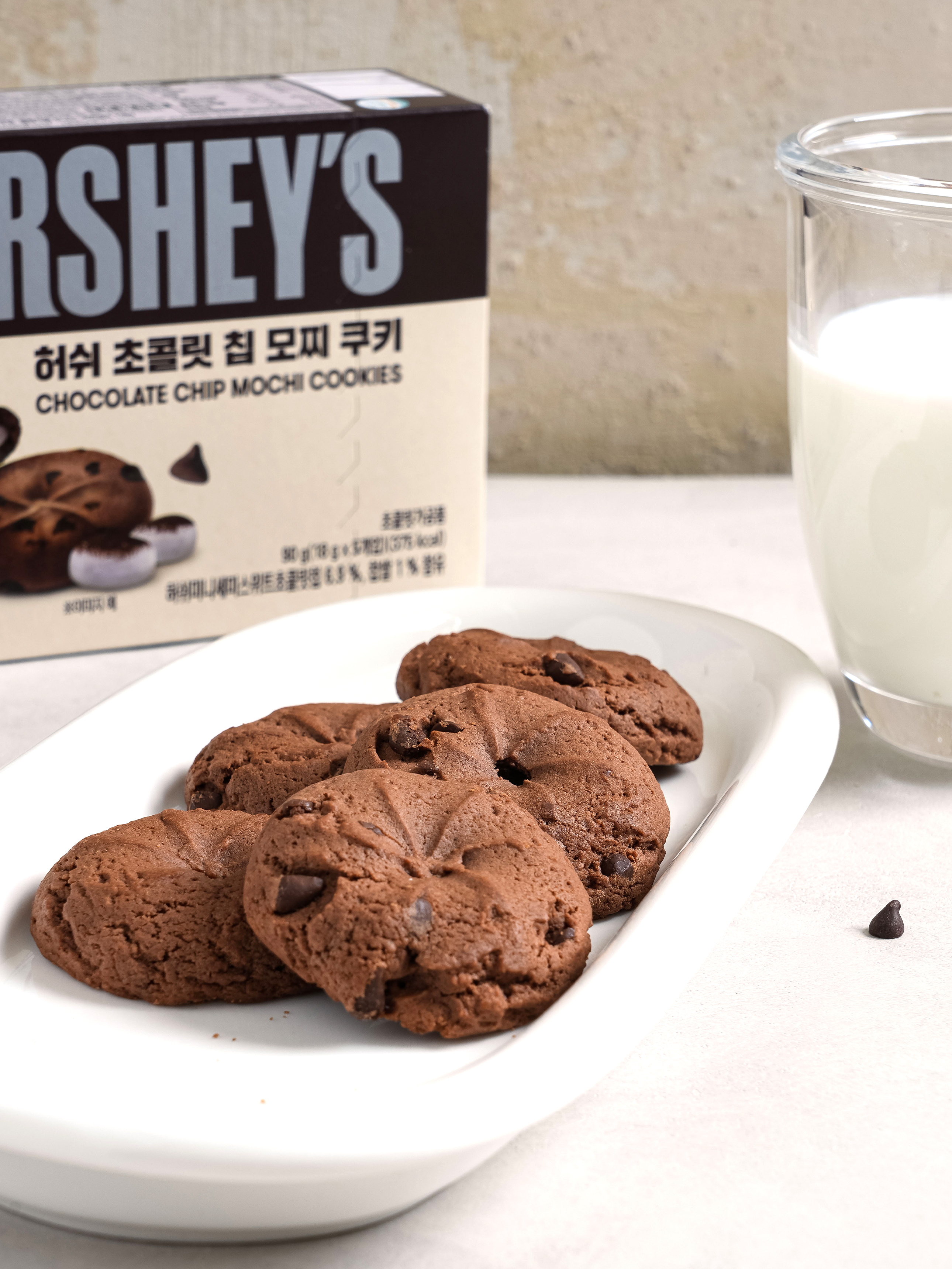 허쉬 초콜릿 칩 모찌 쿠키 90 g