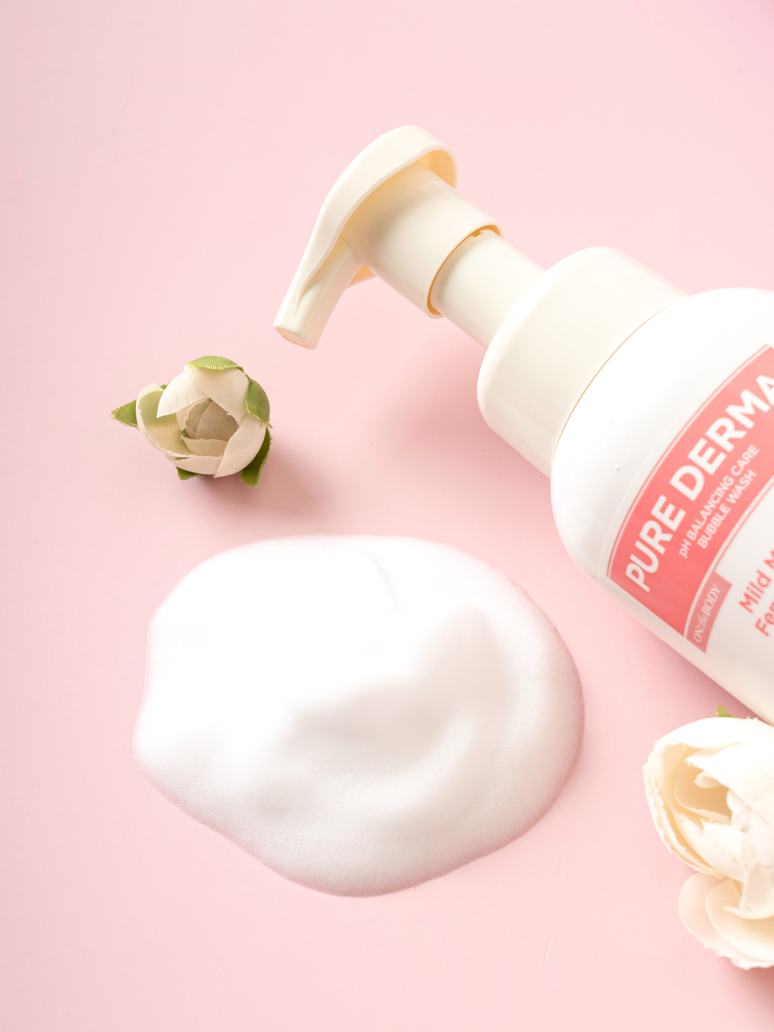 온더바디 퓨어더마 마일드 모이스처 여성 청결제 300 ml