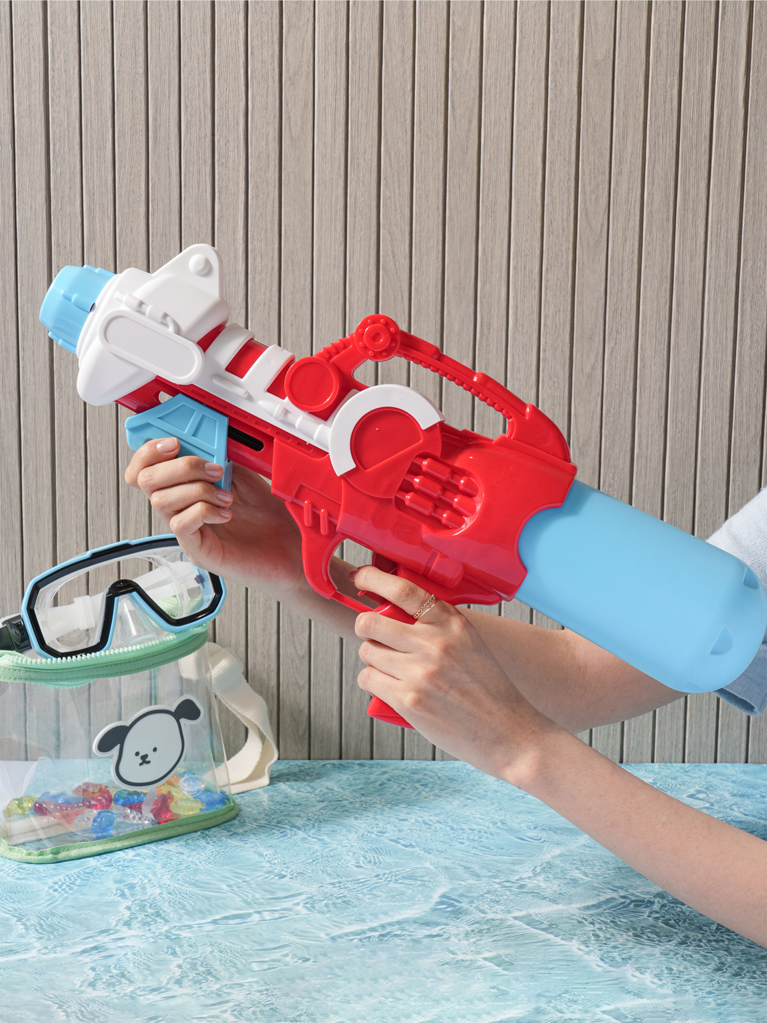 Водный пистолет с помпой Mecha