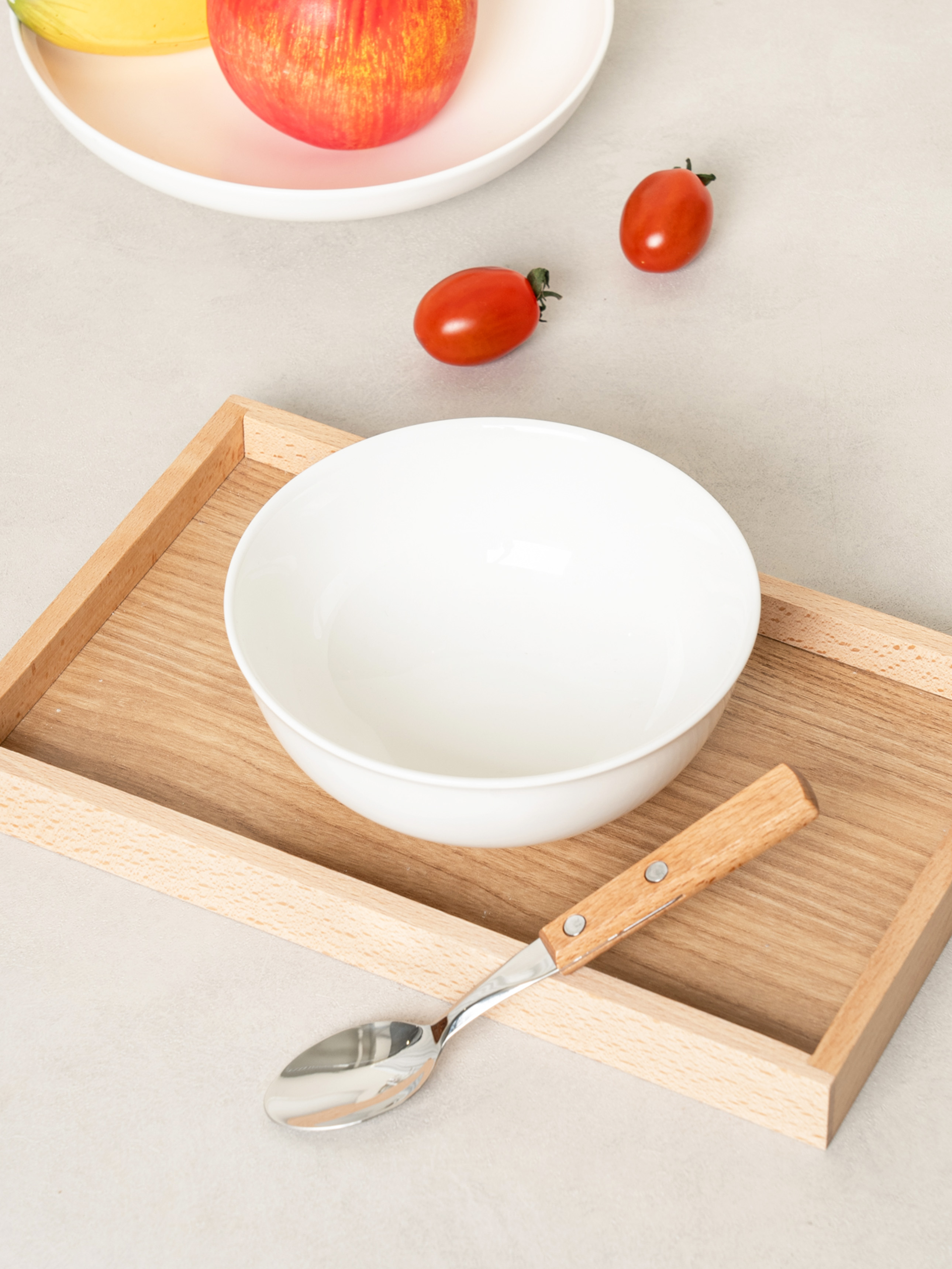 화이트구부양각라인대접(약13.5 cm)