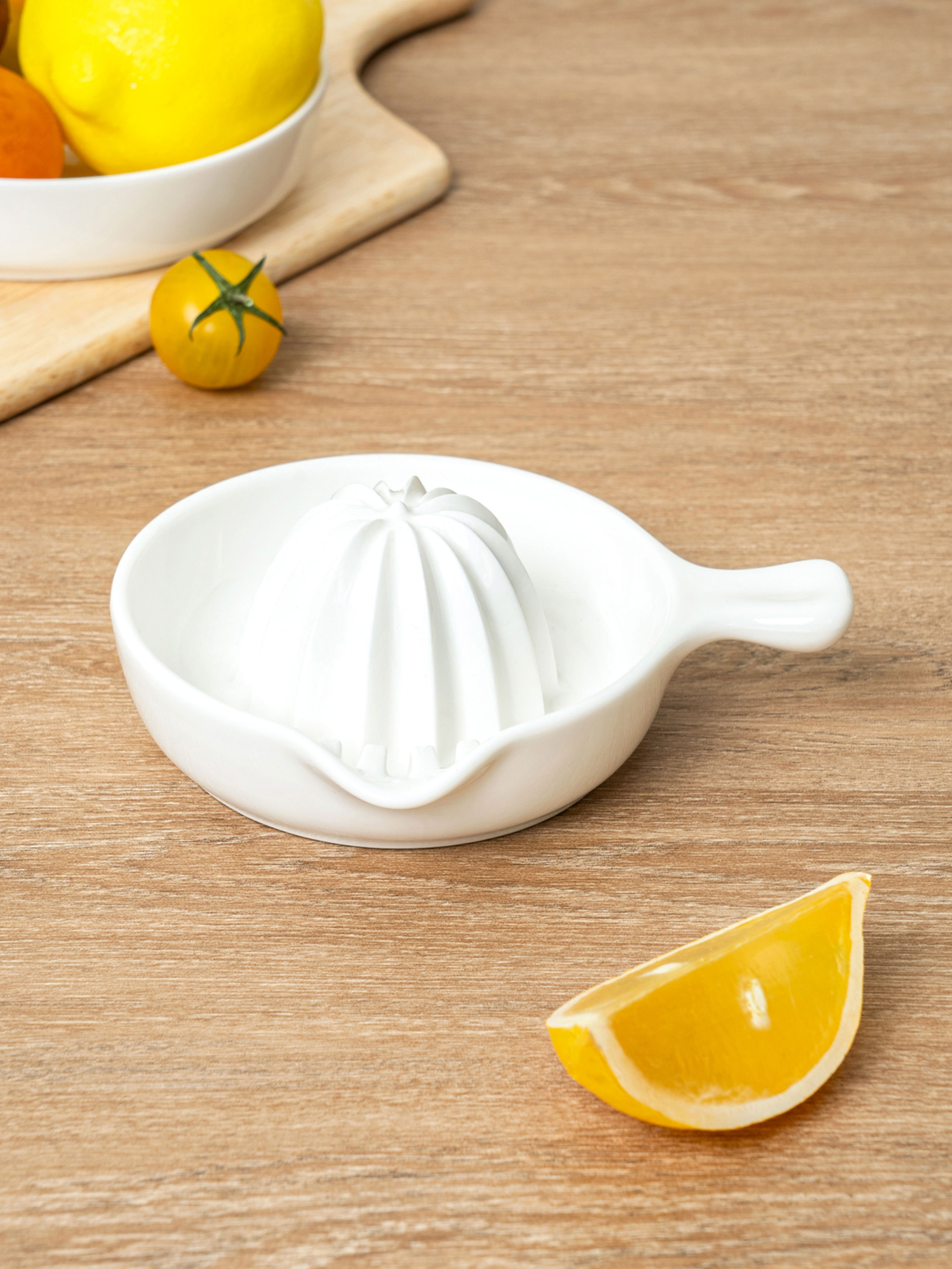 도기레몬스퀴저(약13*12 cm)