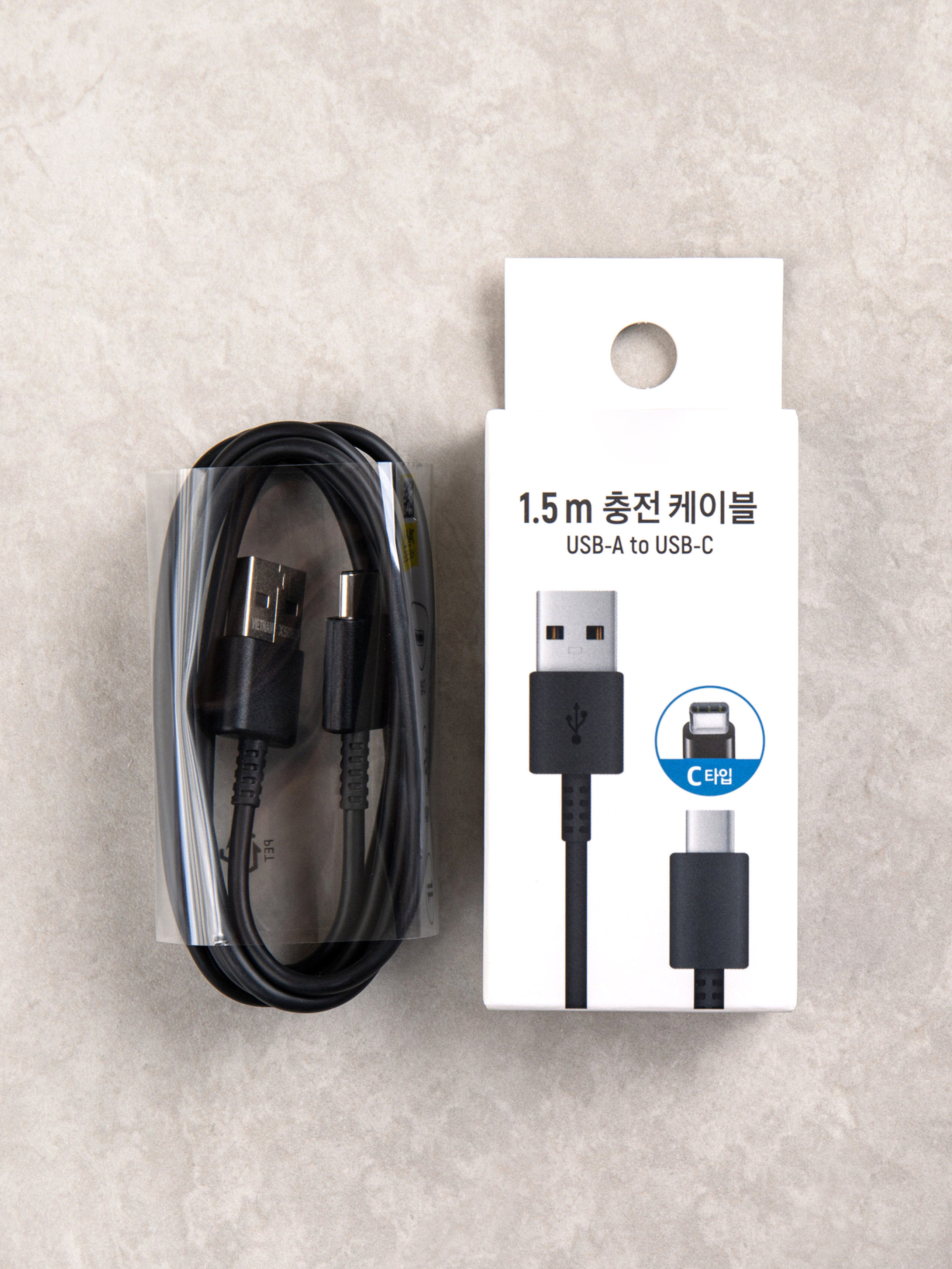알에프텍 A TO C 케이블 1.5 m 블랙