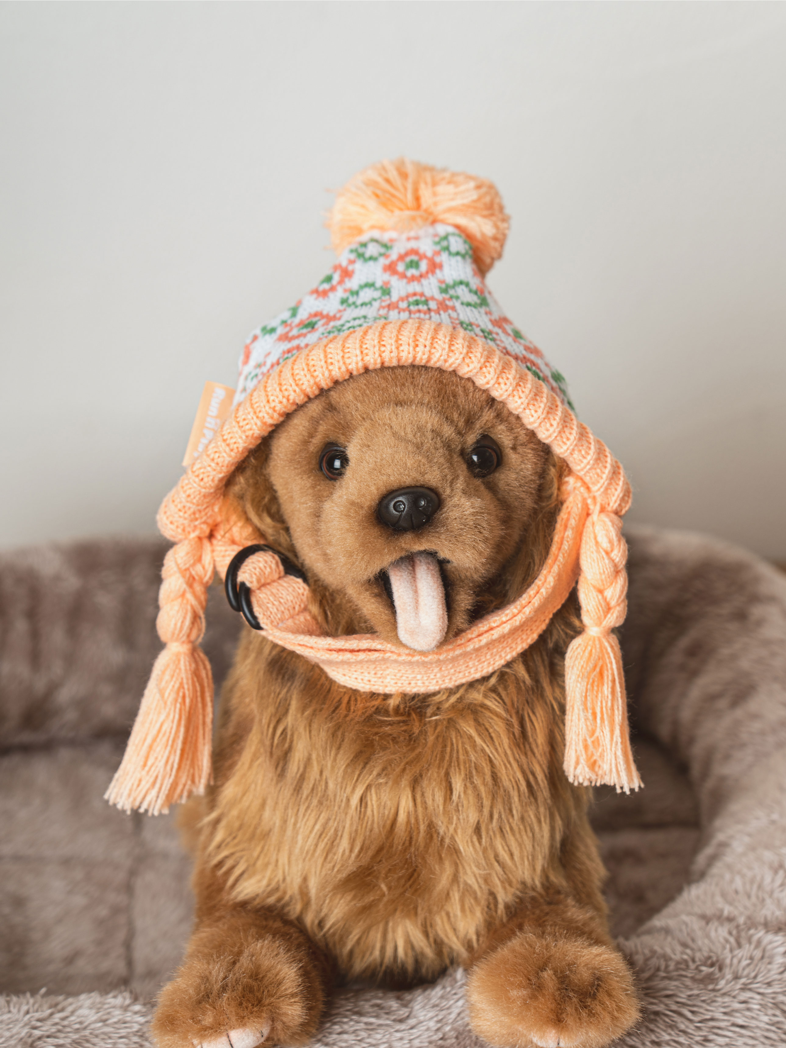 [Pet] Вязаная шапка с помпонами