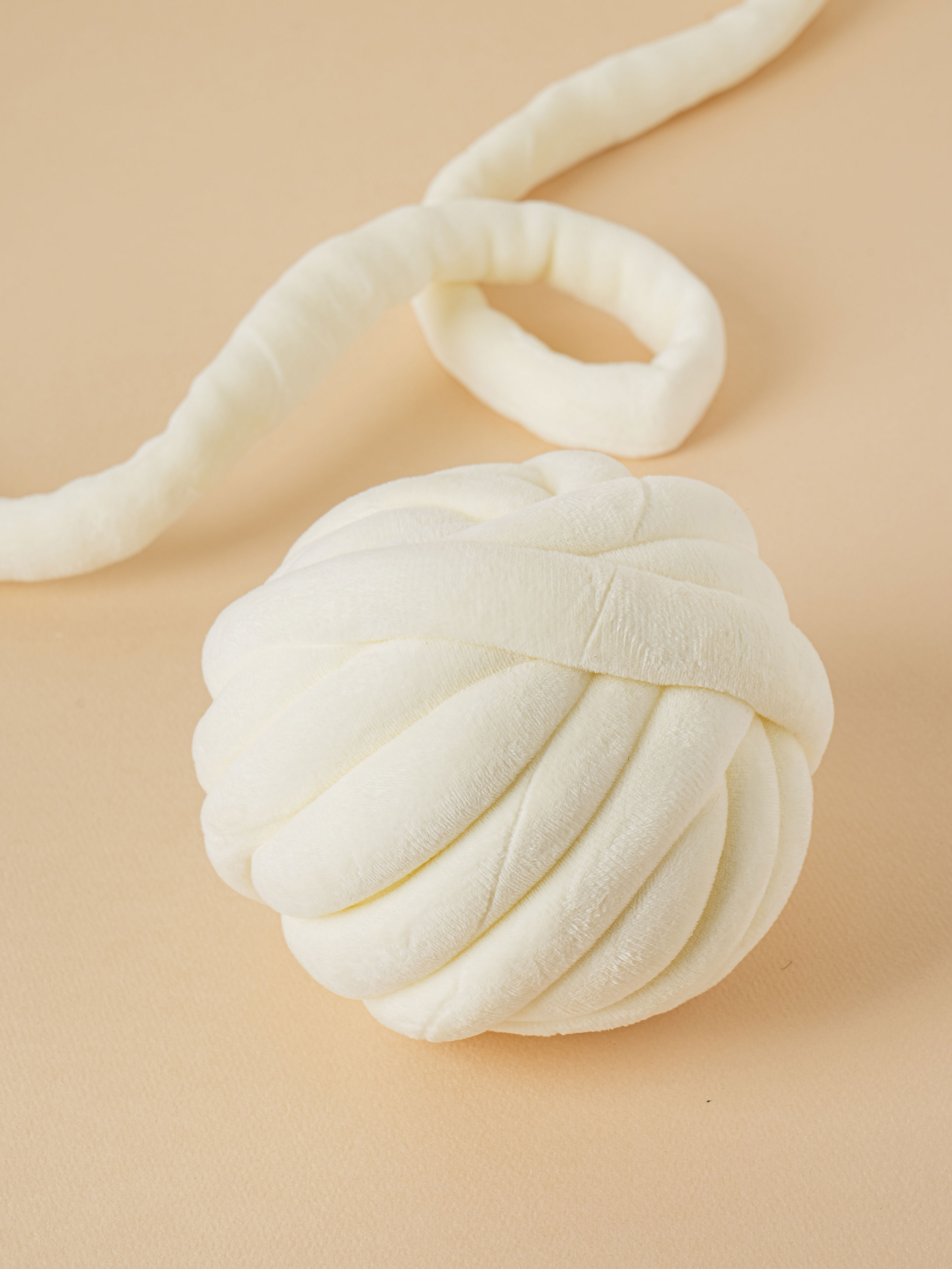 벨벳 빅 핸드니팅 뜨개실 250 g 아이보리