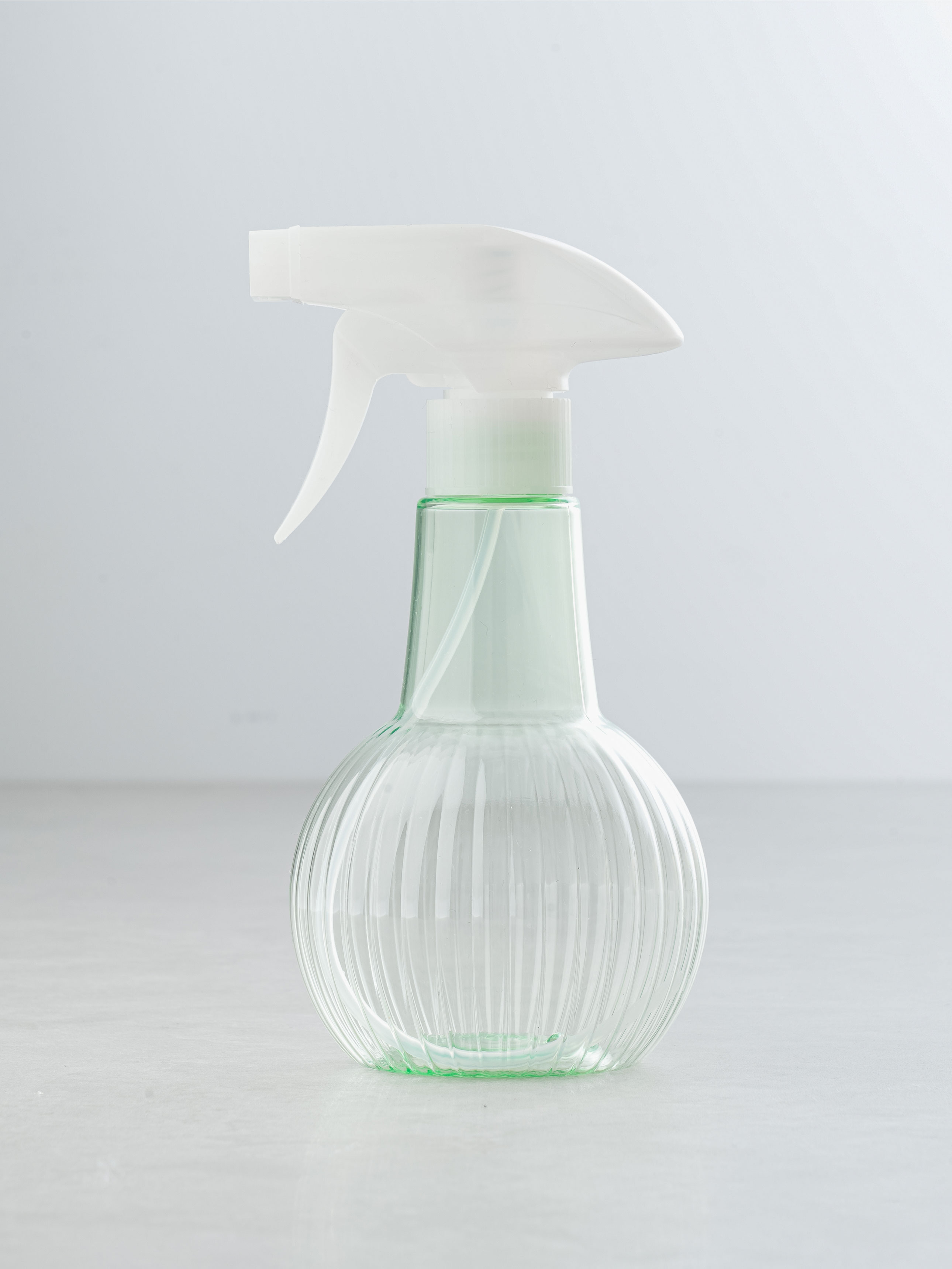 원형 스트라이프 분무기 380 ml 그린