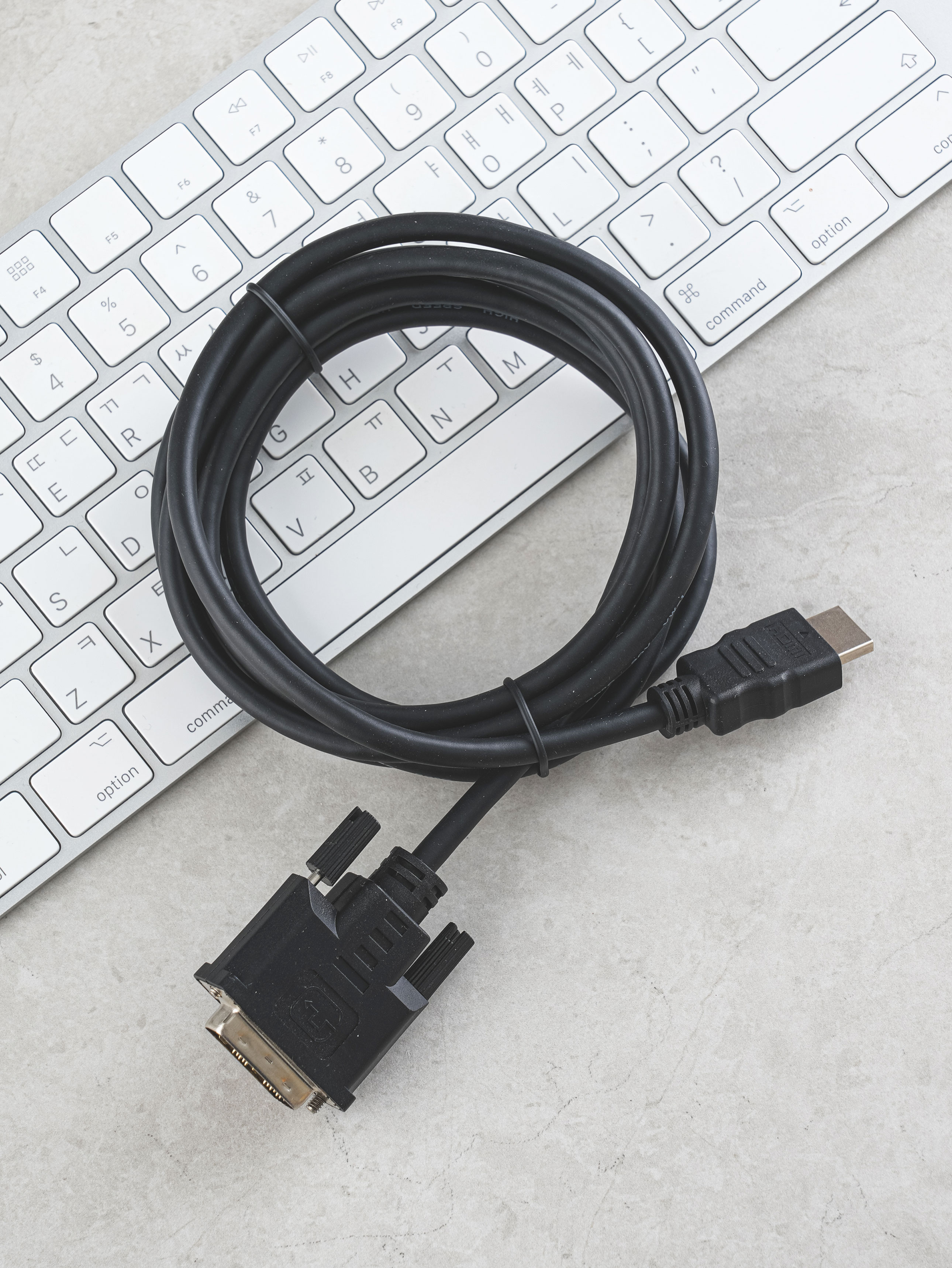 HDMI to DVI 케이블 2 m