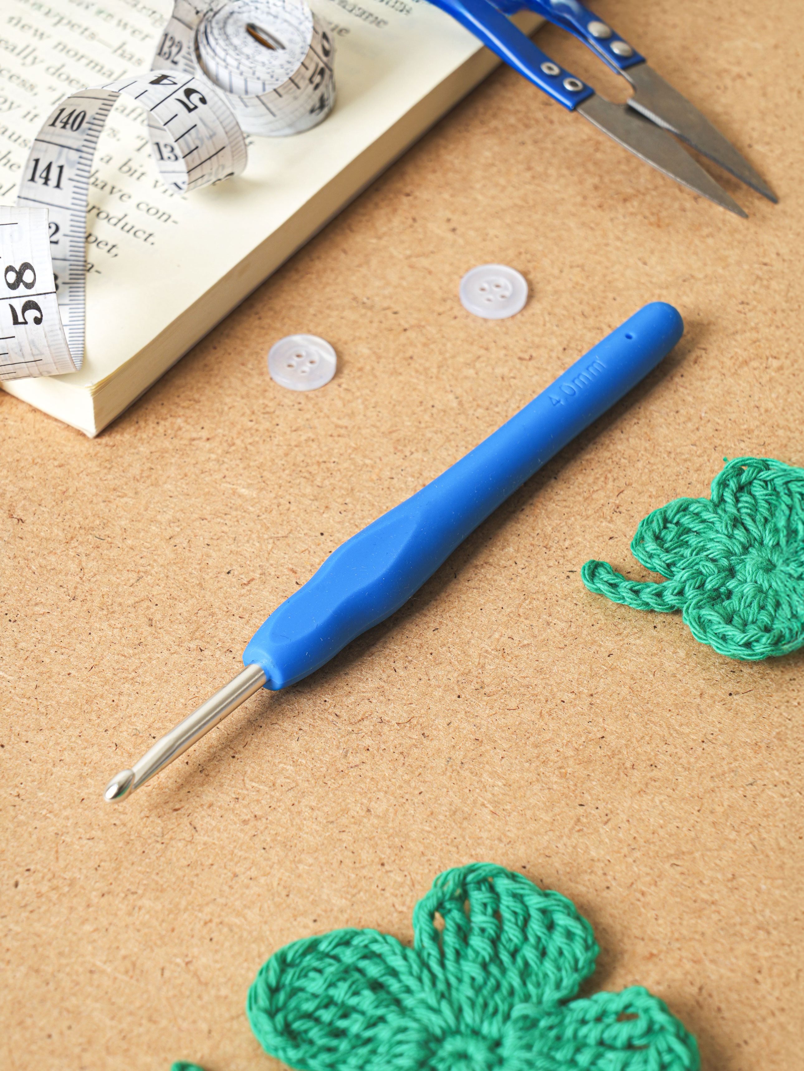 편안한 손잡이 코바늘 4 mm