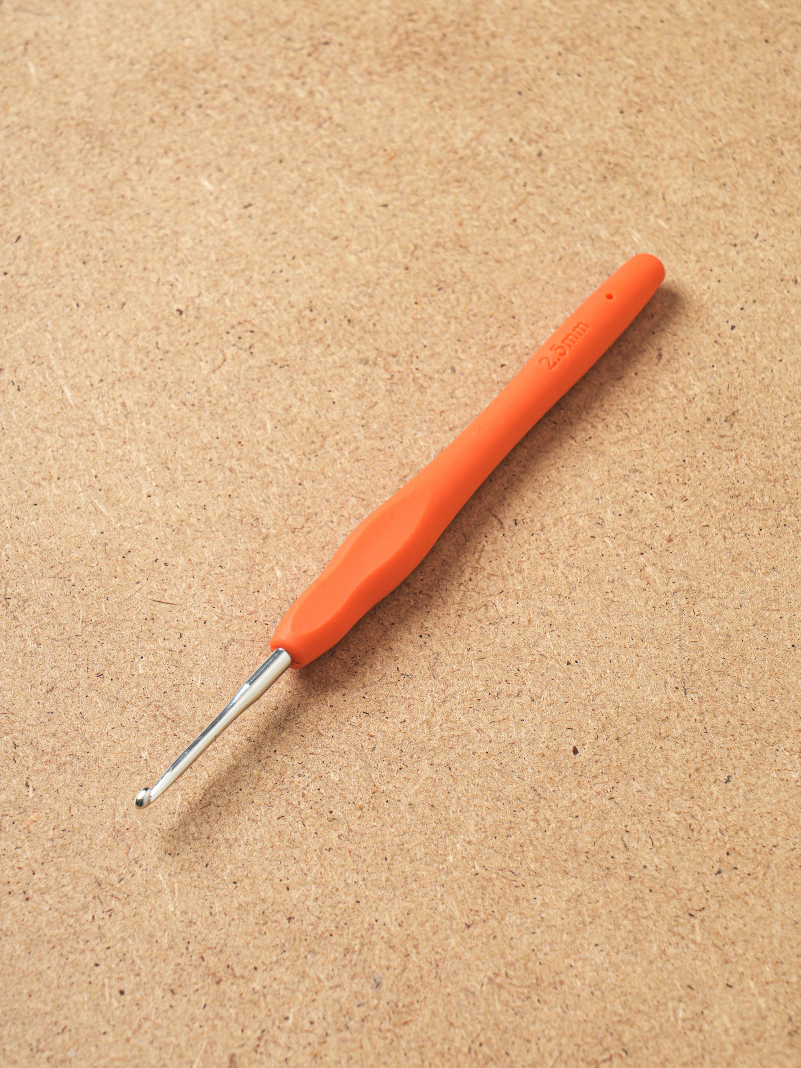 편안한 손잡이 코바늘 2.5 mm