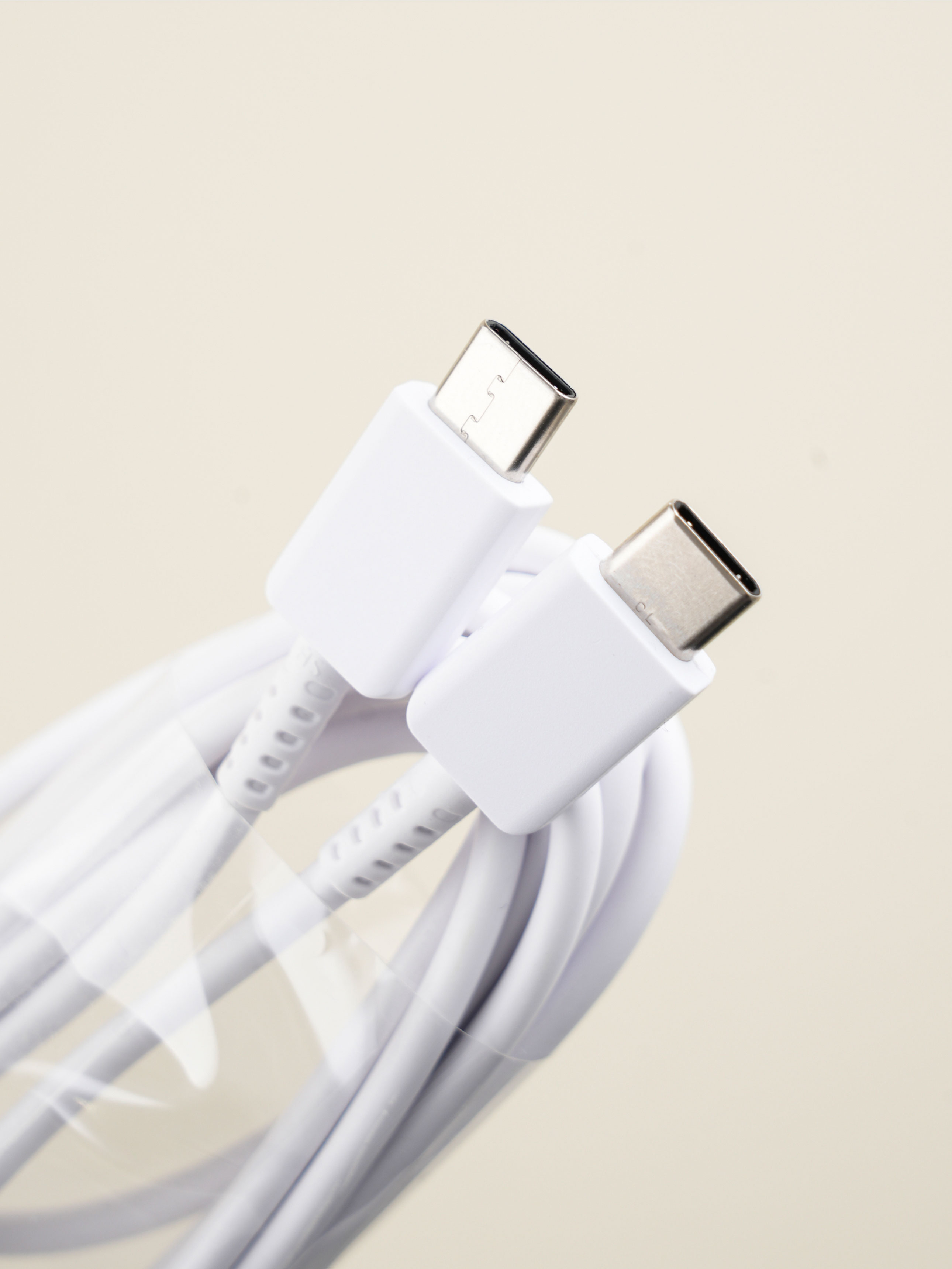 Кабель Hwaseong Eleccom C to C 1.8 м, белый