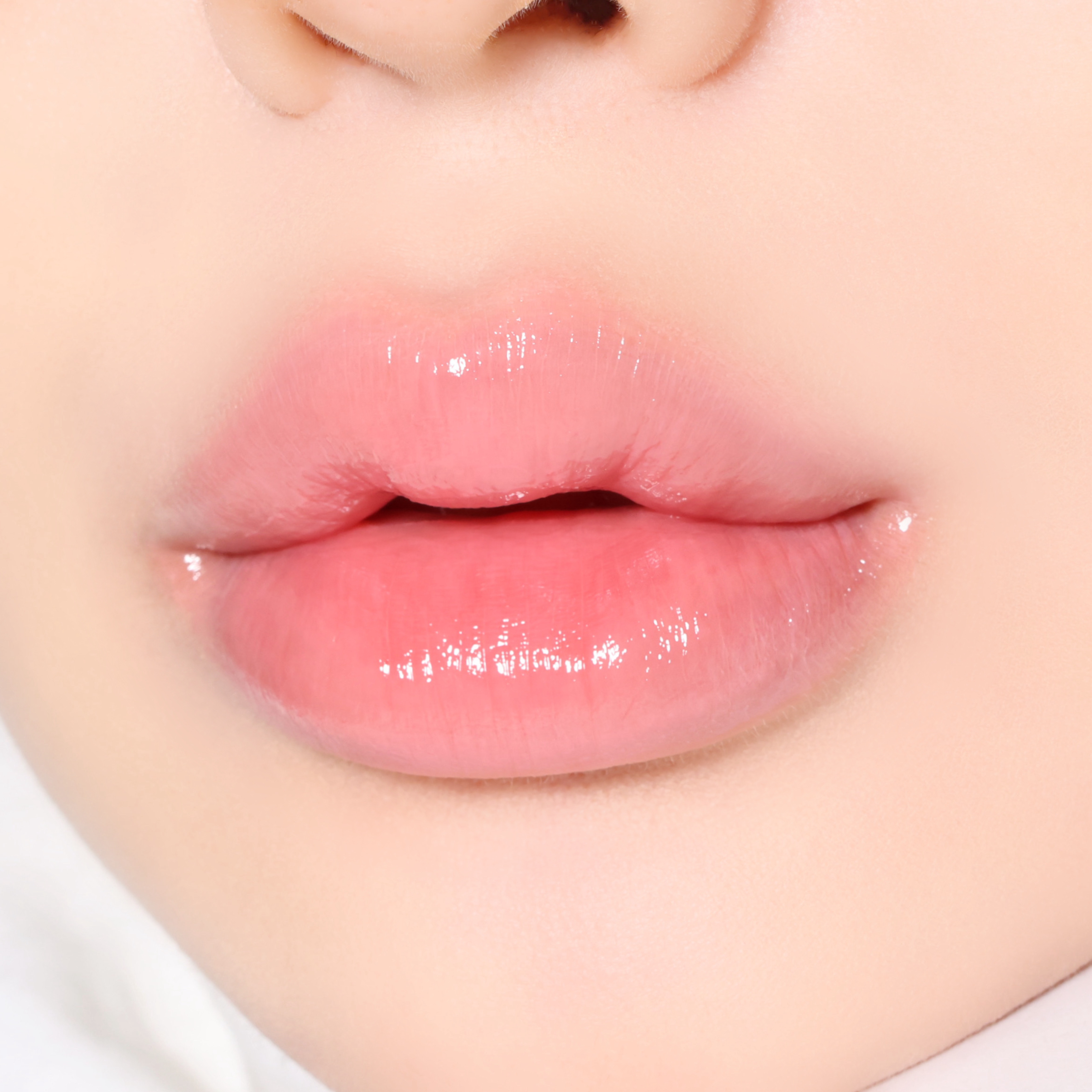 [04 Bear Pink] Блеск для губ Code Glokolor Fruity Volume