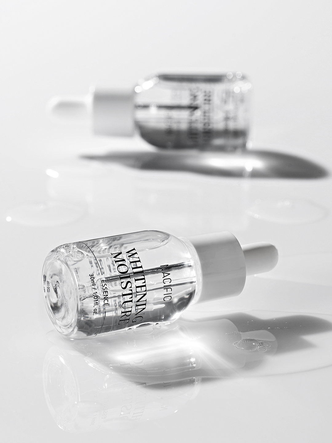 네시픽 화이트닝 모이스처에센스 30 ml