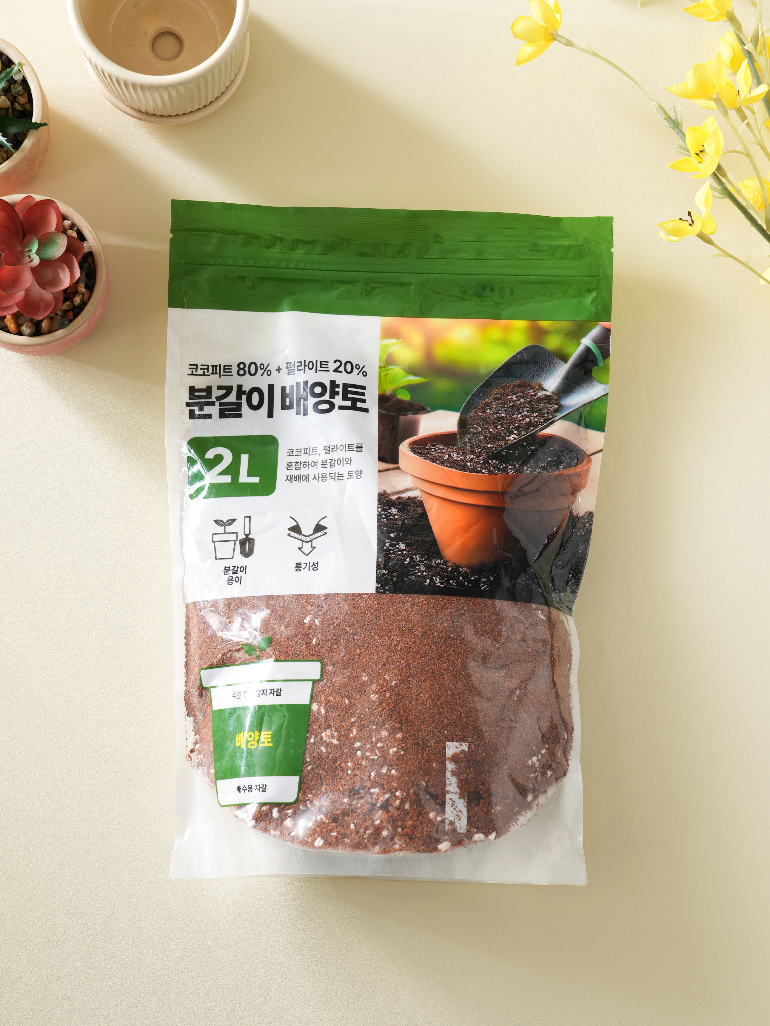 원예용 코코피트＆펄라이트 혼합 배양토 2 L