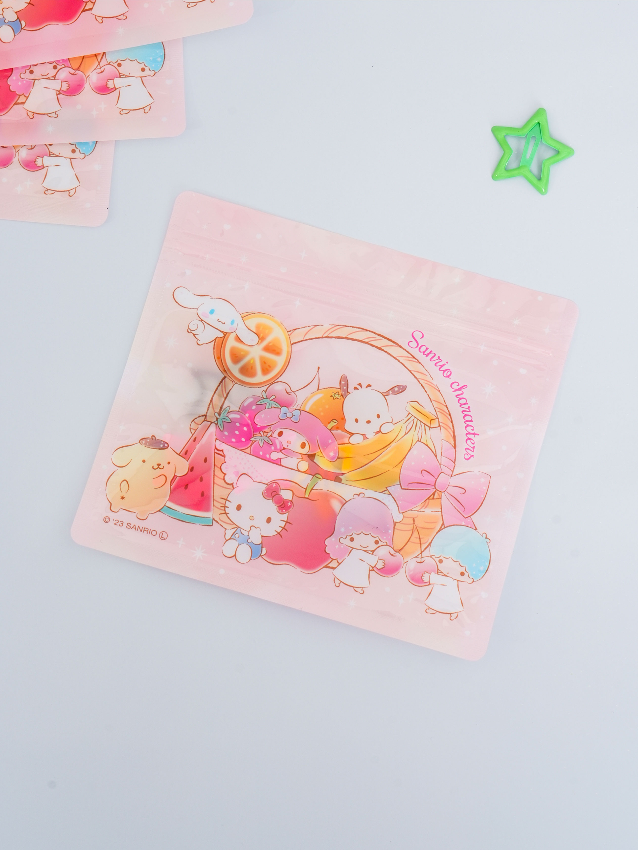 Пакеты с зип-замком Sanrio B7 Фрукты, 4 шт.