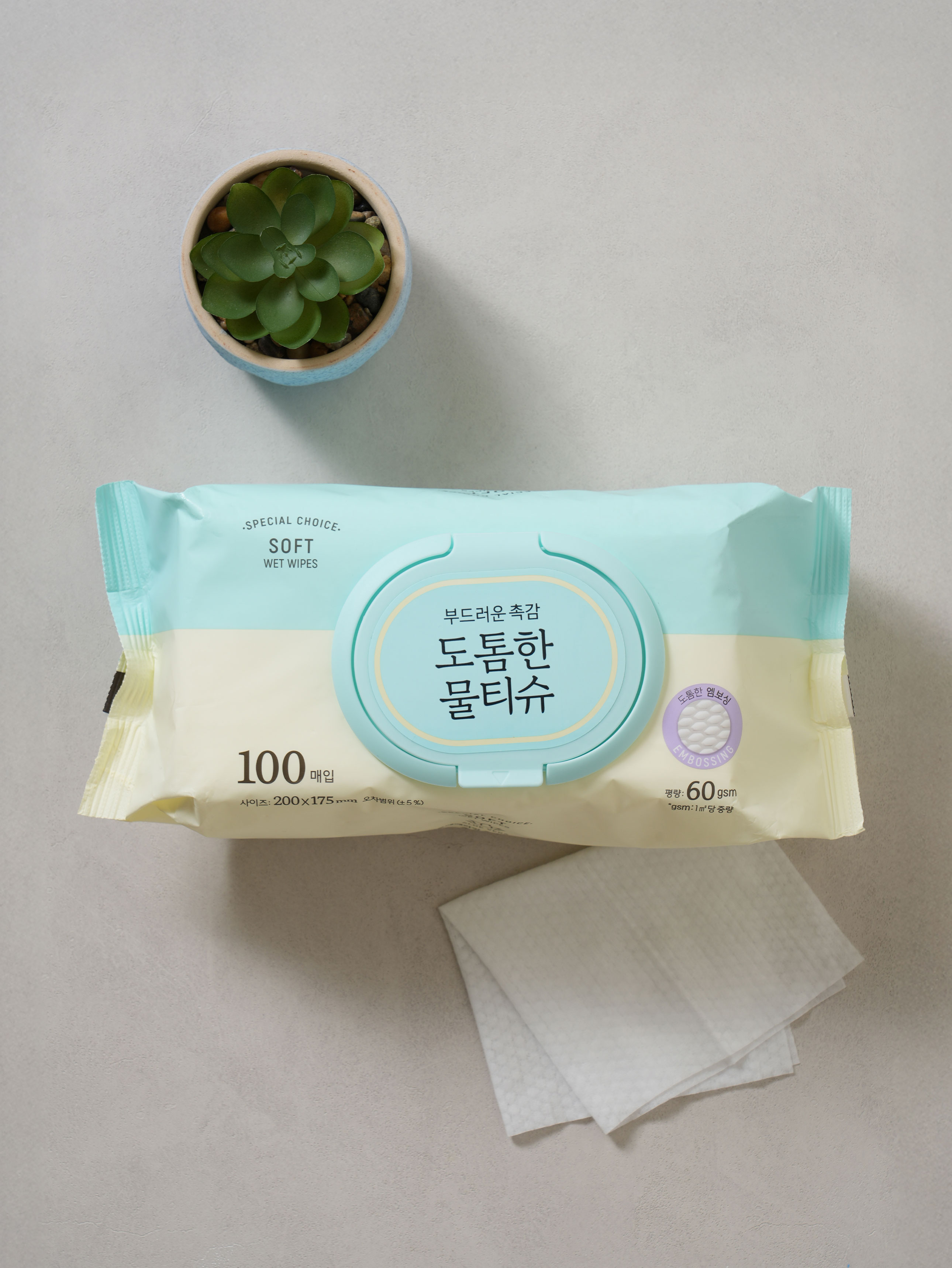 두툼한 물티슈 100매