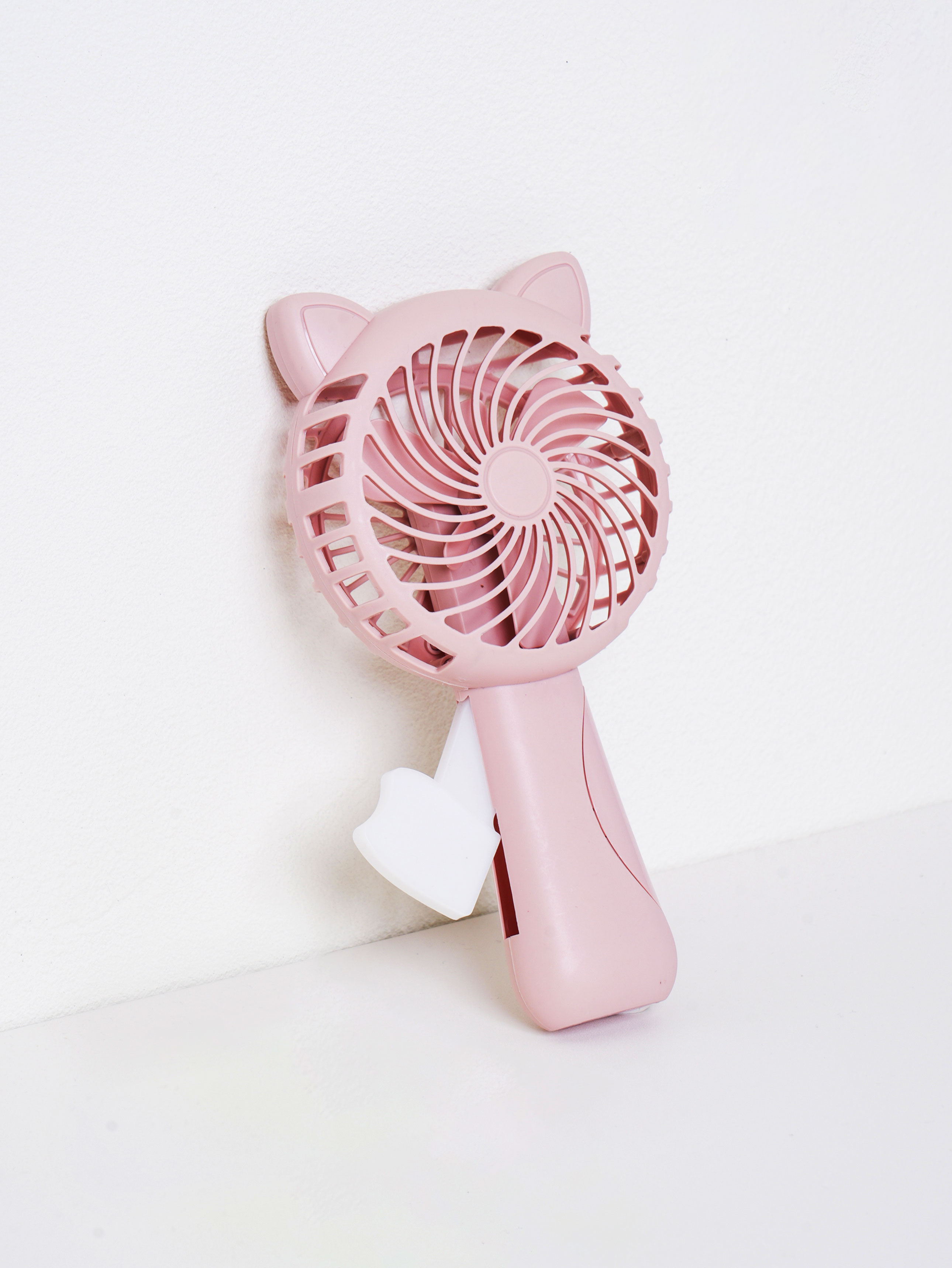 고양이 귀 모양 수동 선풍기 핑크