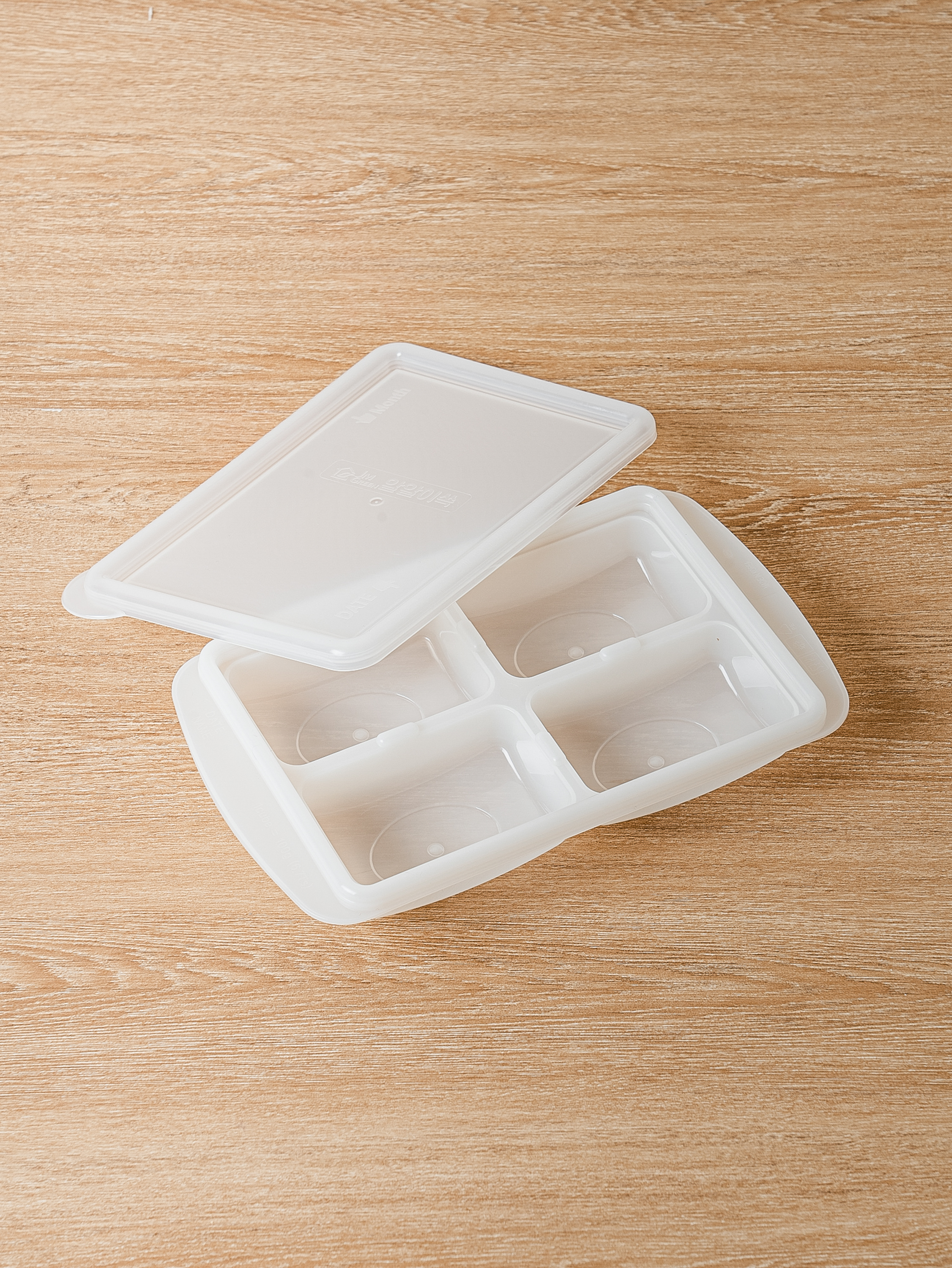 바닥을 누르면 쏙 빠지는 알알이쏙 용기 100ml X 4구
