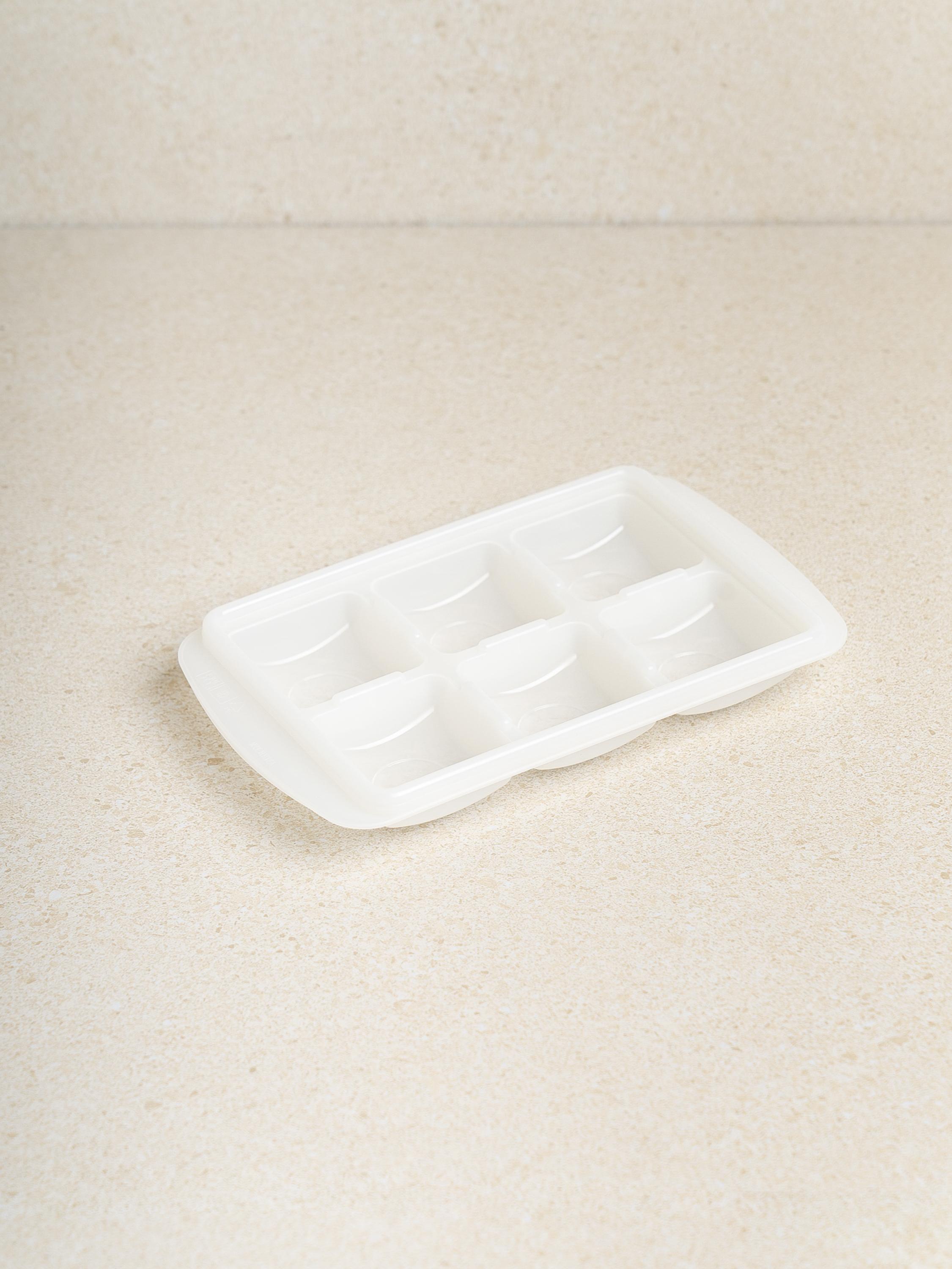 바닥을 누르면 쏙 빠지는 알알이쏙 용기 45ml X 6구
