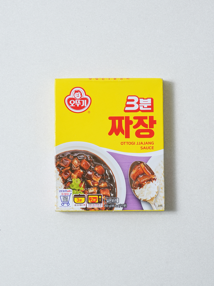 오뚜기 3분 짜장 200 g
