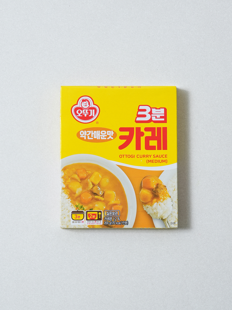 오뚜기 3분 카레 약간매운맛 200 g