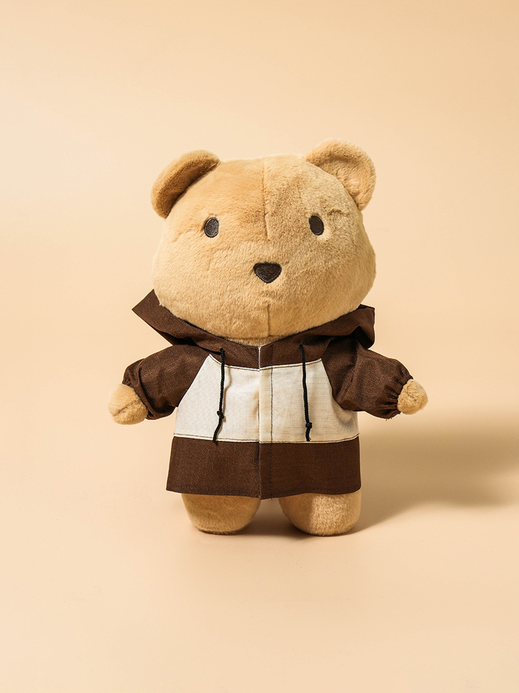 헬로어텀 바람막이 옷 입은 곰인형