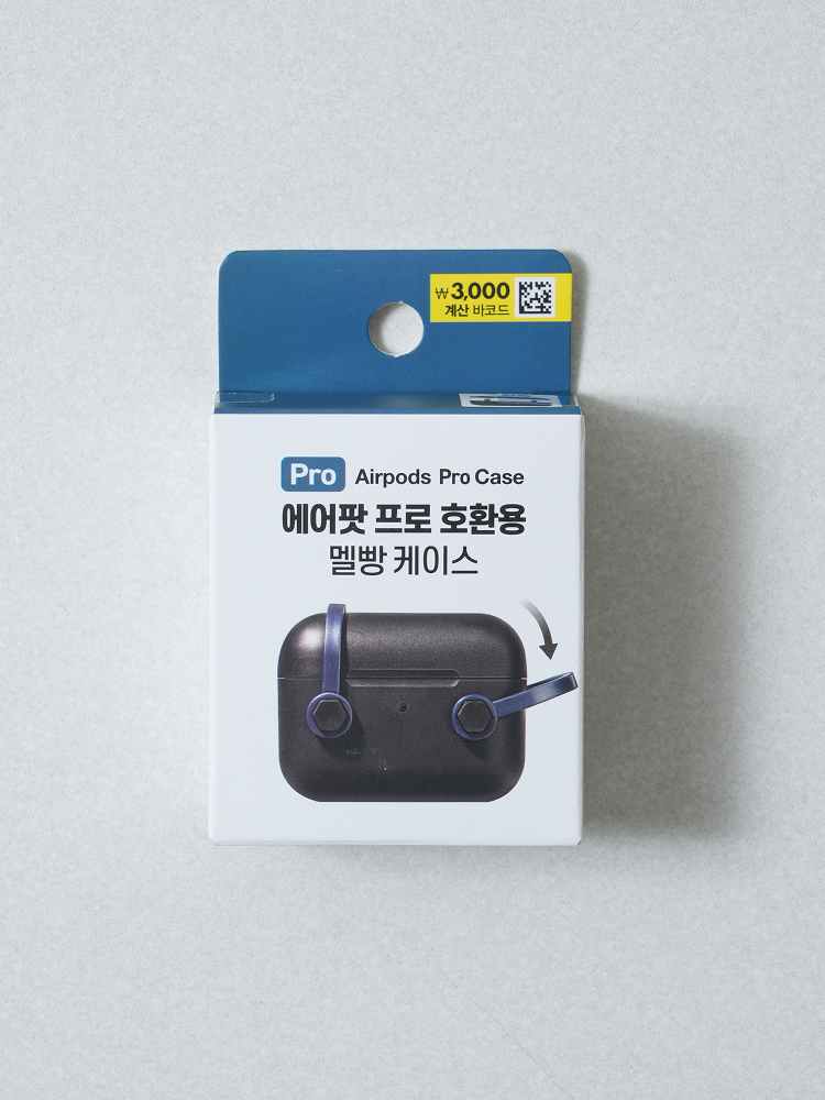Чехол с ремешком для AirPods Pro