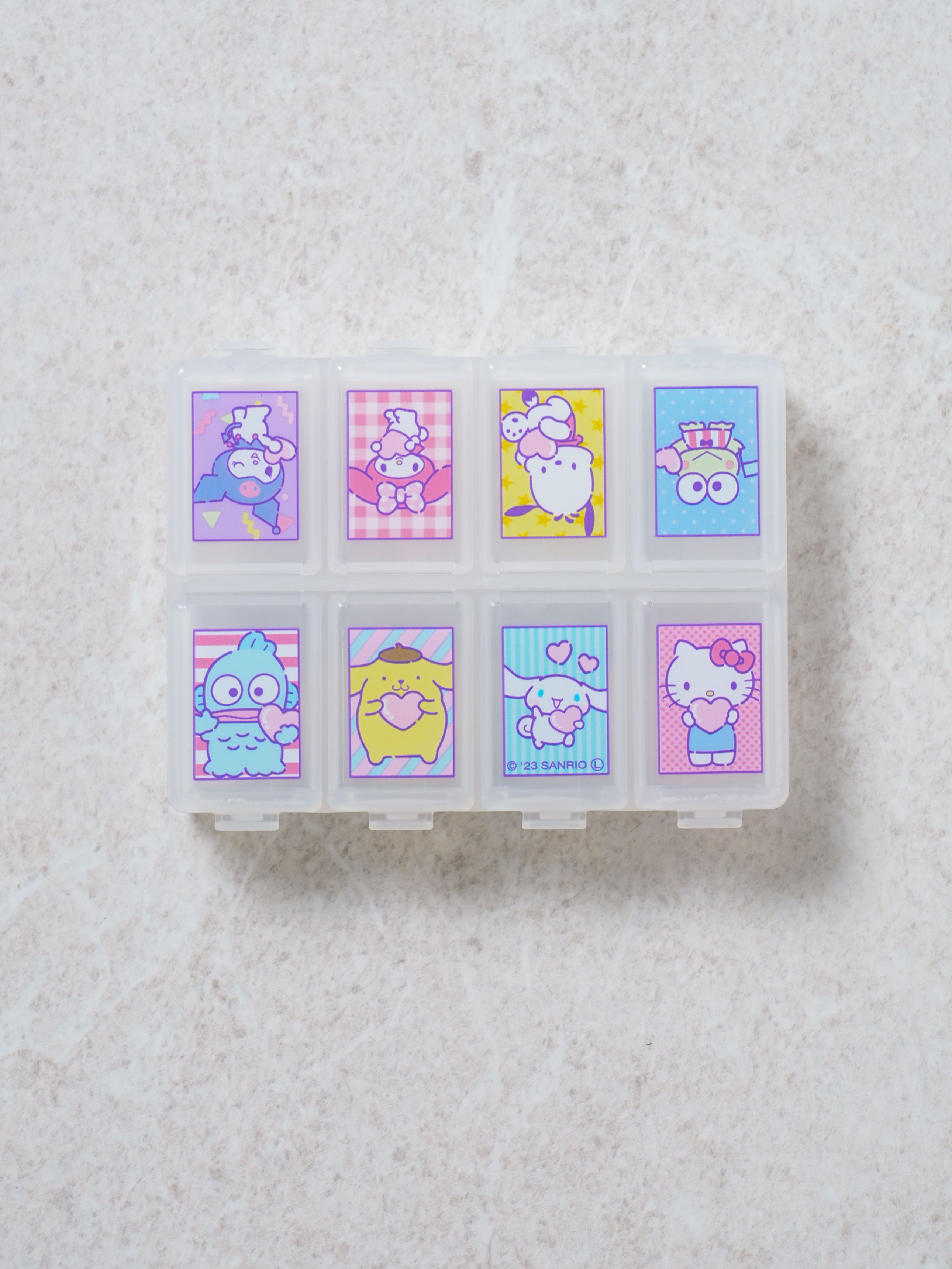 산리오 캐릭터즈 8구 소품 케이스 9.8 X 7.8 cm