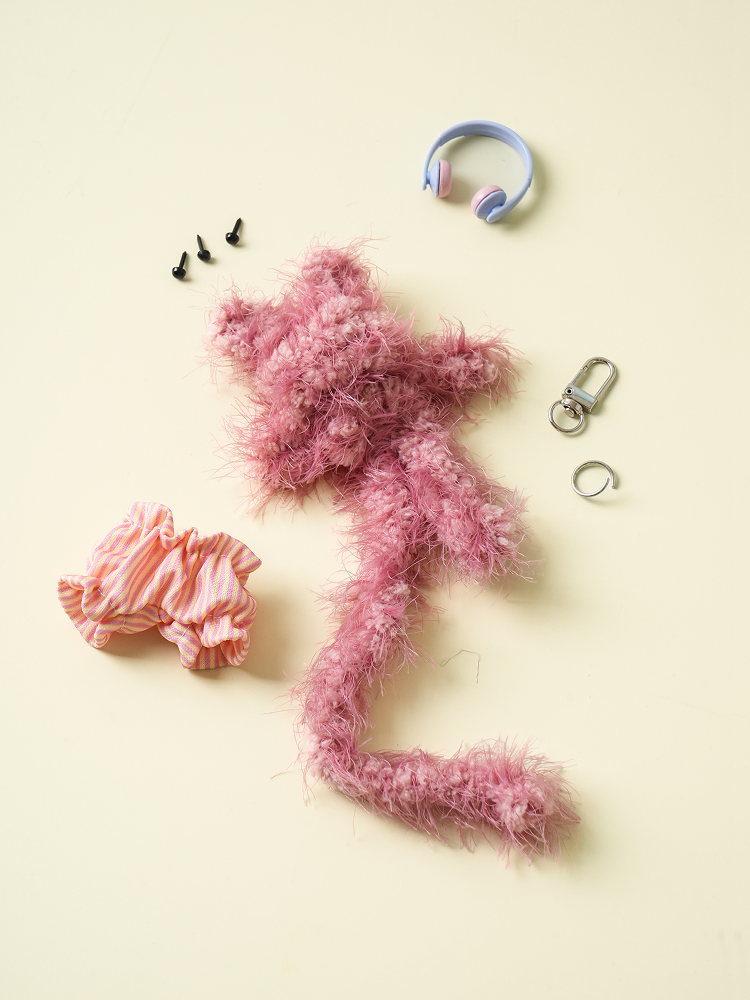 Набор для создания брелока DIY Кукла