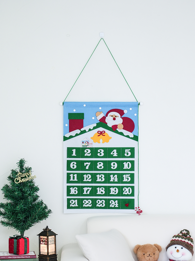 Настенный фетровый адвент-календарь Christmas at Home