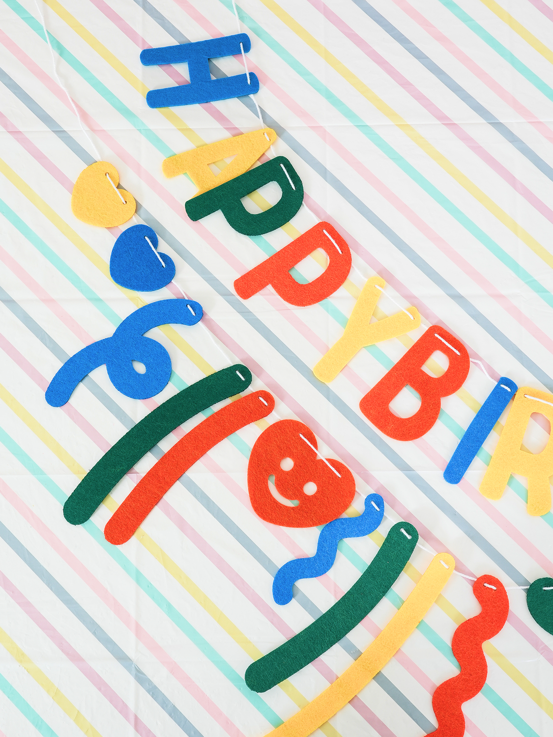 생일 2단 펠트 가랜드 혼합