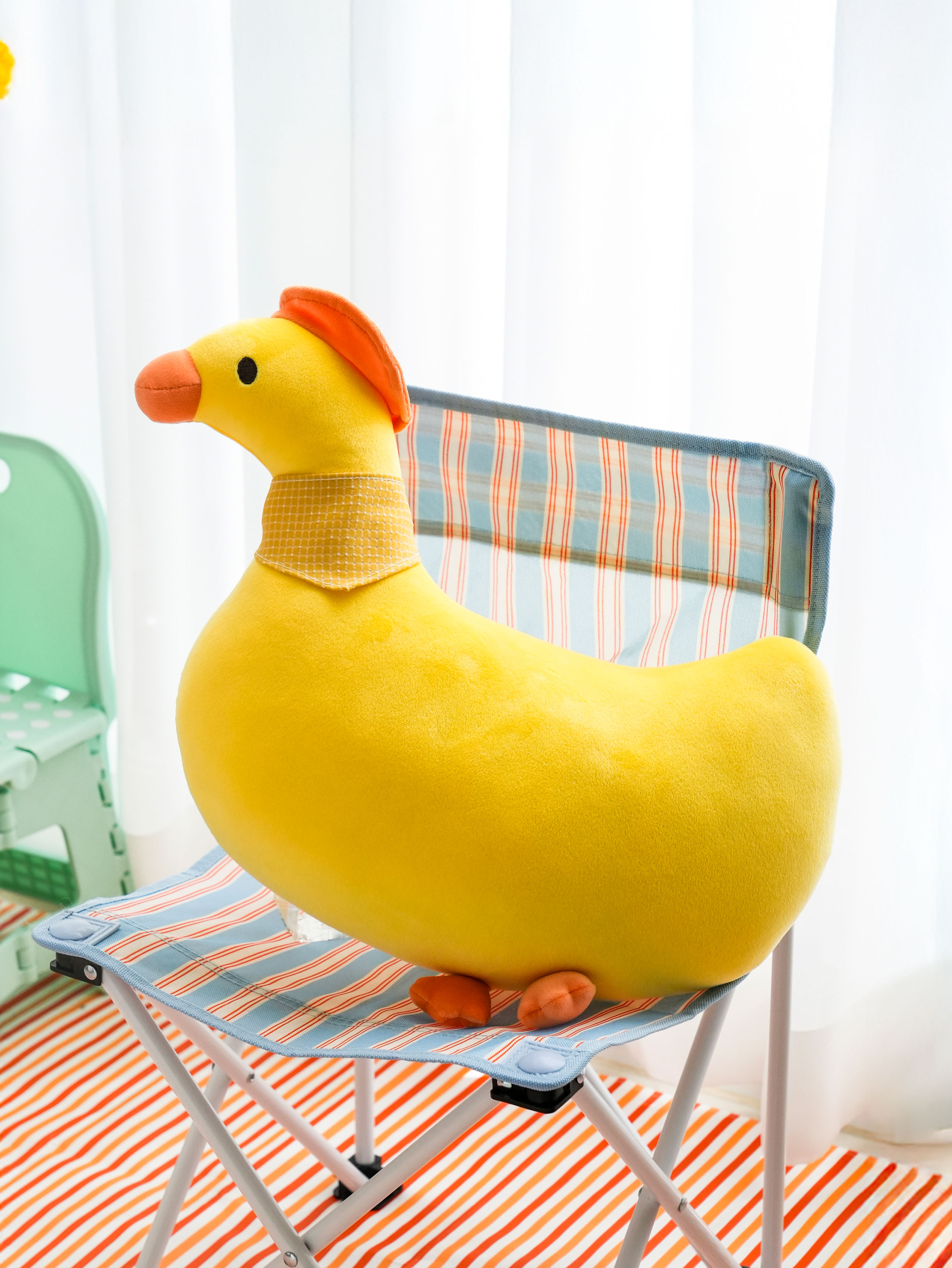 봄피크닉 소풍 떠나는 오리 인형 노랑